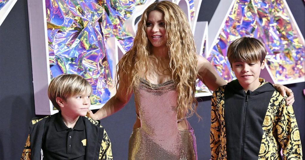 Shakira presume el nuevo proyecto musical de sus hijos - KCH FM