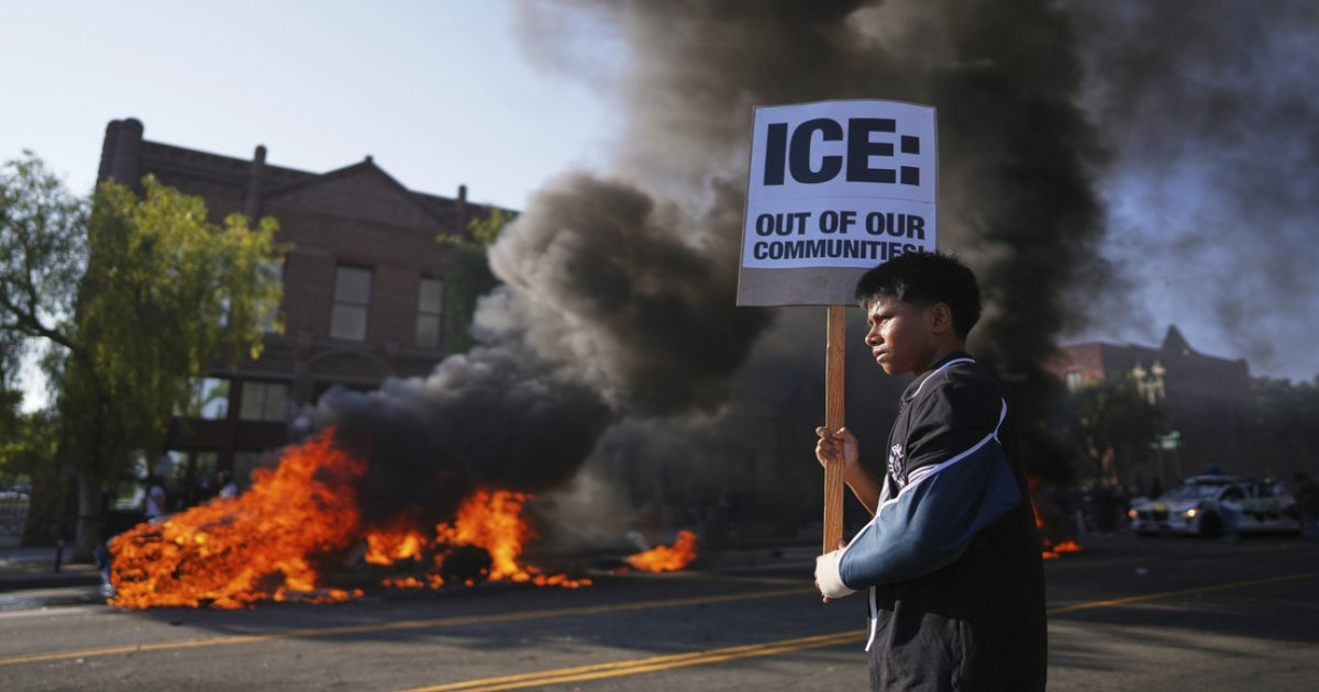 Si escupen, golpearemos": Trump sobre las "catastróficas" protestas en Los Ángeles - KCH FM