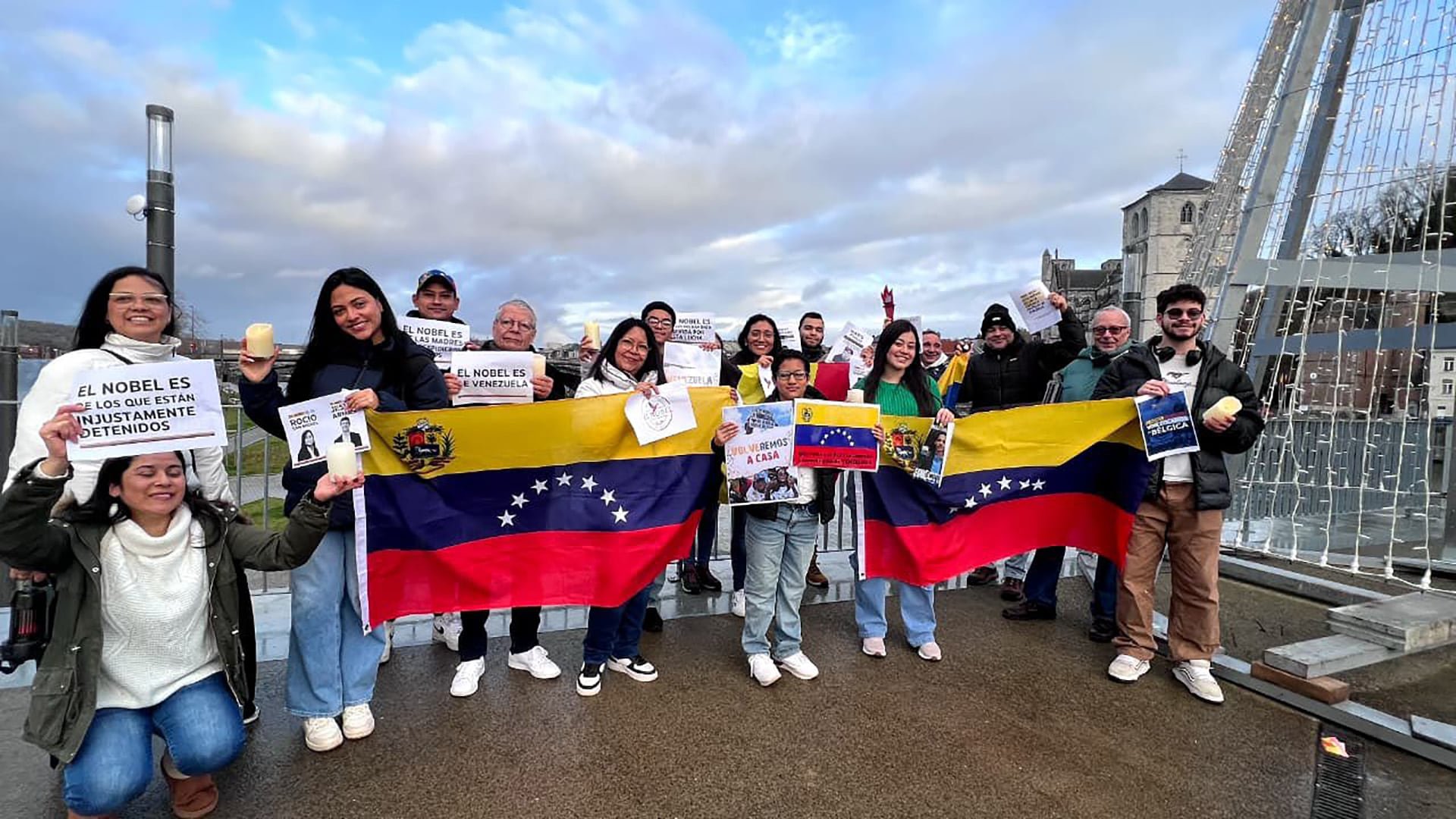 En países como Bélgica, los seguidores de Machado protagonizaron emotivos encuentros (X)