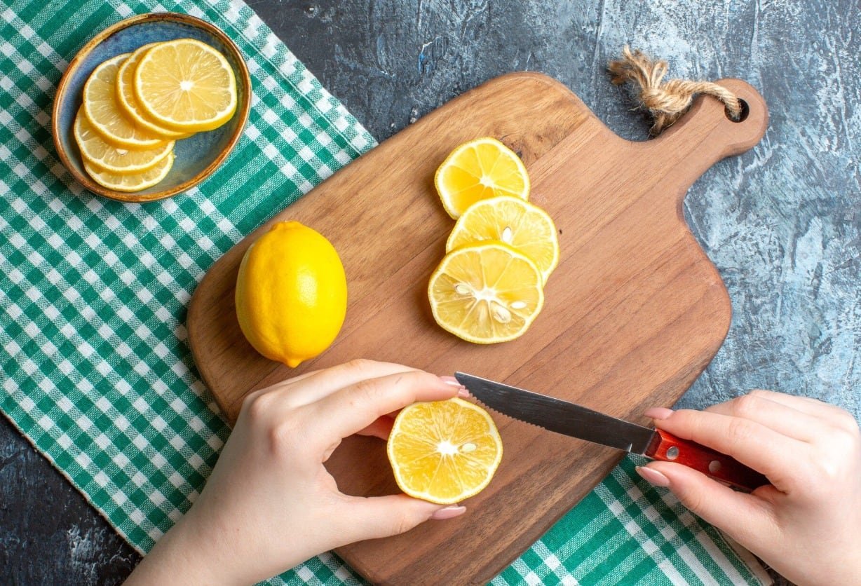 Rodajas de limón (Freepik)