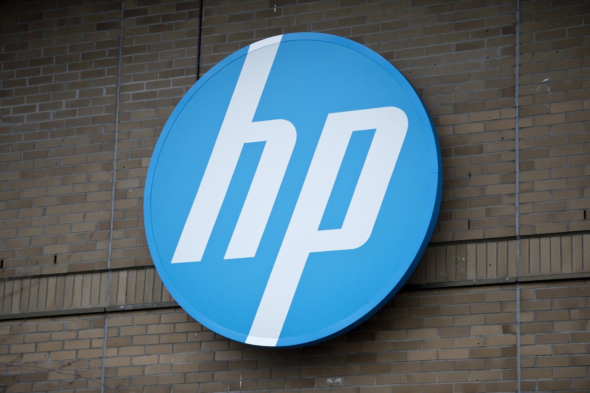 El plan de HP contempla un ahorro bruto de USD 1.000 millones para finales de 2028. (Europa Press)