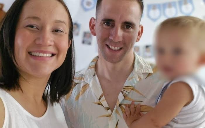 Nahuel Gallo junto a su esposa, María Alexandra Gómez