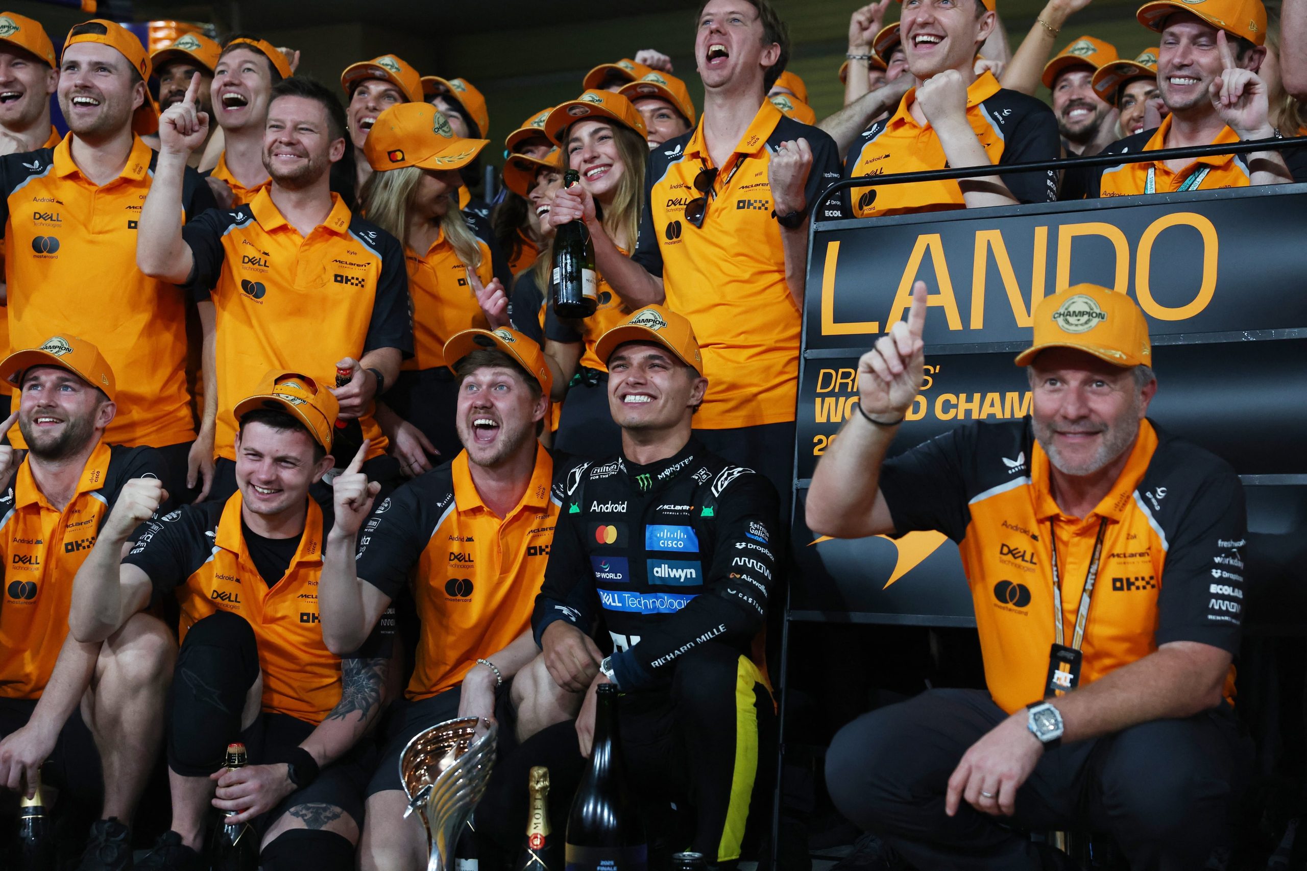 Lando Norris se consagró campeón de la Fórmula 1 por primera vez en su carrera (REUTERS/Jakub Porzycki)