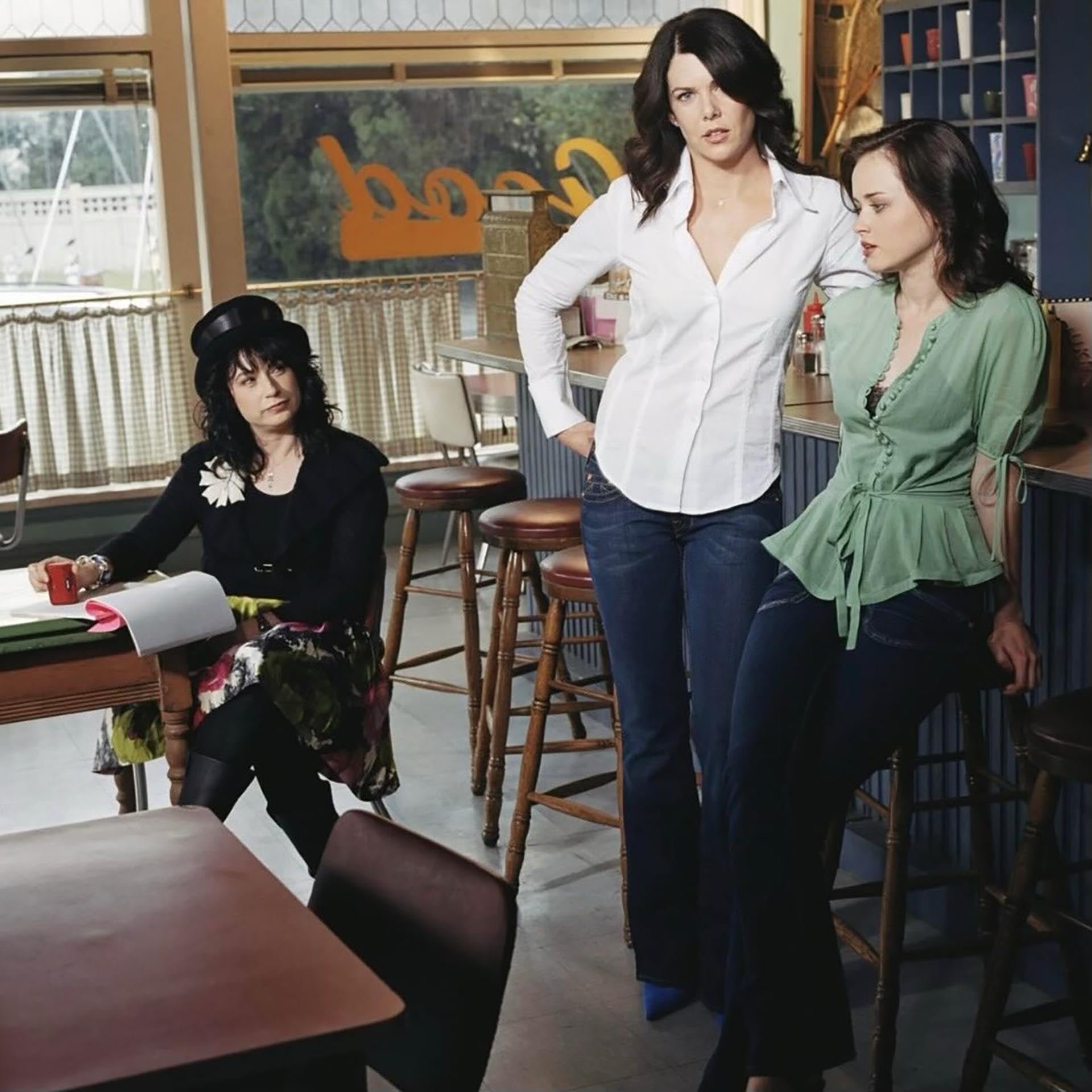 Lauren Graham y Amy Sherman-Palladino anuncian un libro conjunto sobre Gilmore Girls con historias inéditas y reflexiones personales