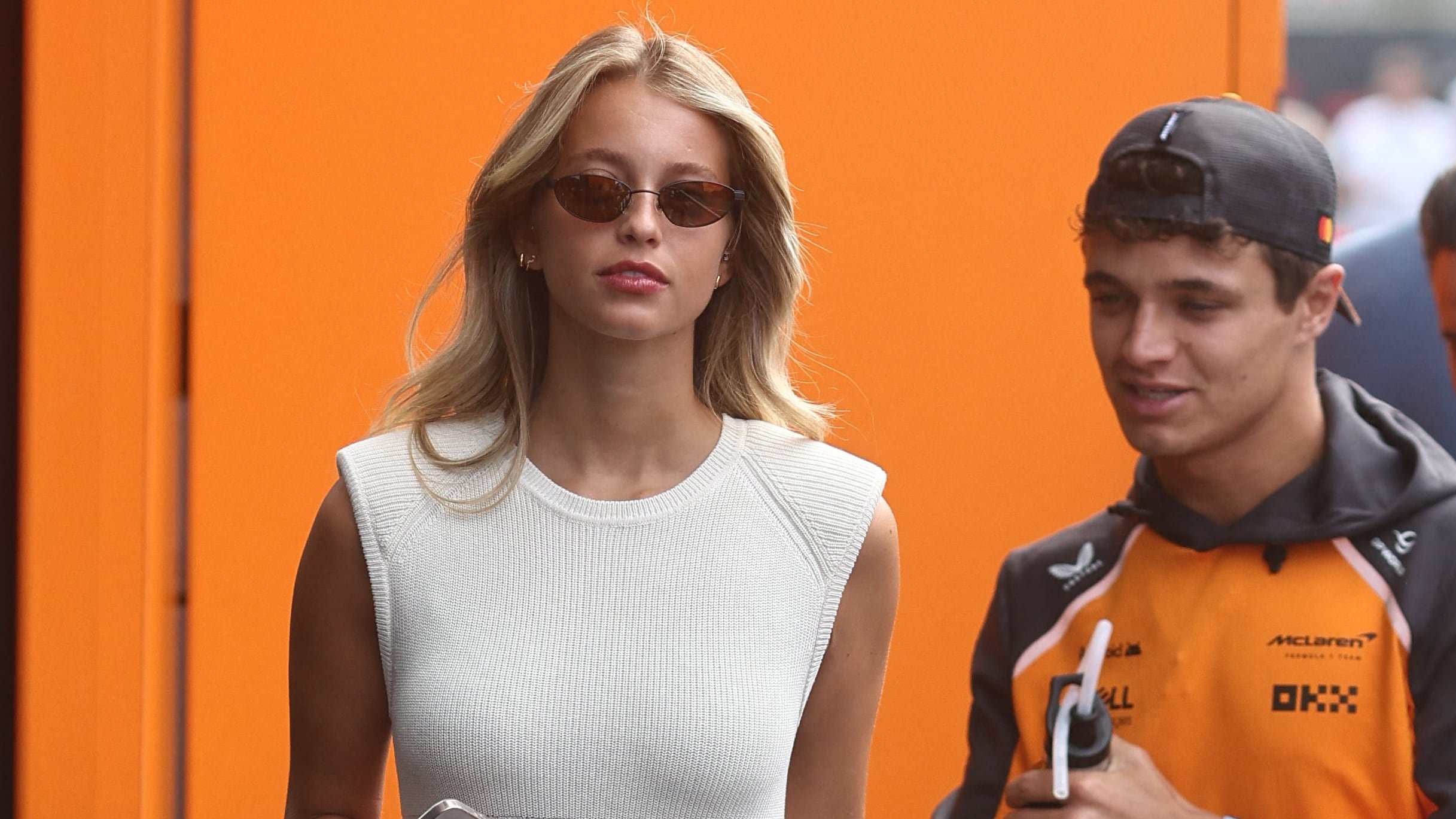 La pareja, puro glamour en el Gran Premio de Hungría (REUTERS/Jakub Porzycki)