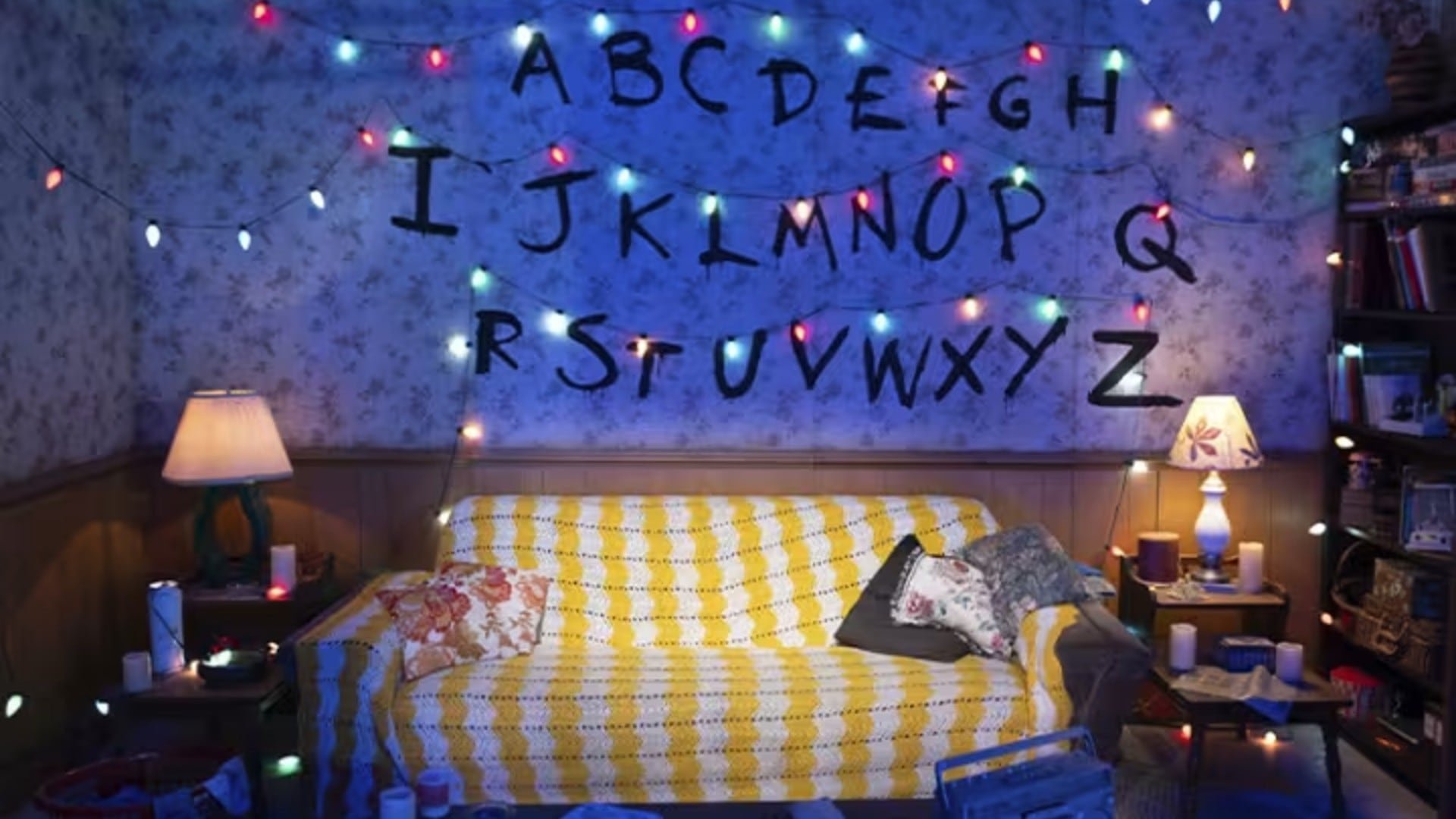 Escenarios clave, vestimenta ochentera y actividades exclusivas en la última experiencia inmersiva oficial de la serie para los fans mexicanos. (Fever)