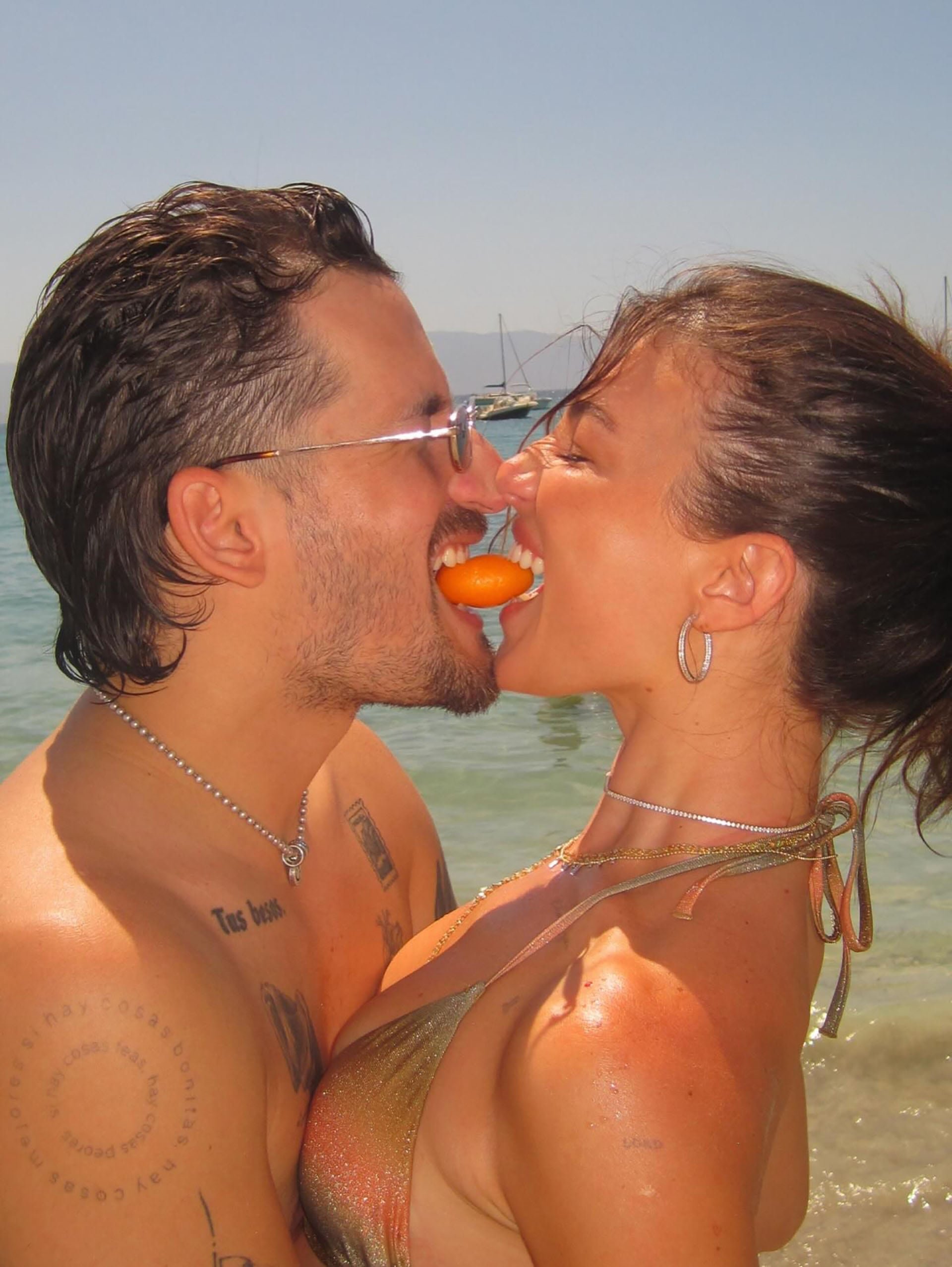 Stefi Roitman y Ricky Montaner, la pareja que gestiona su amor a distancia con una regla de oro.