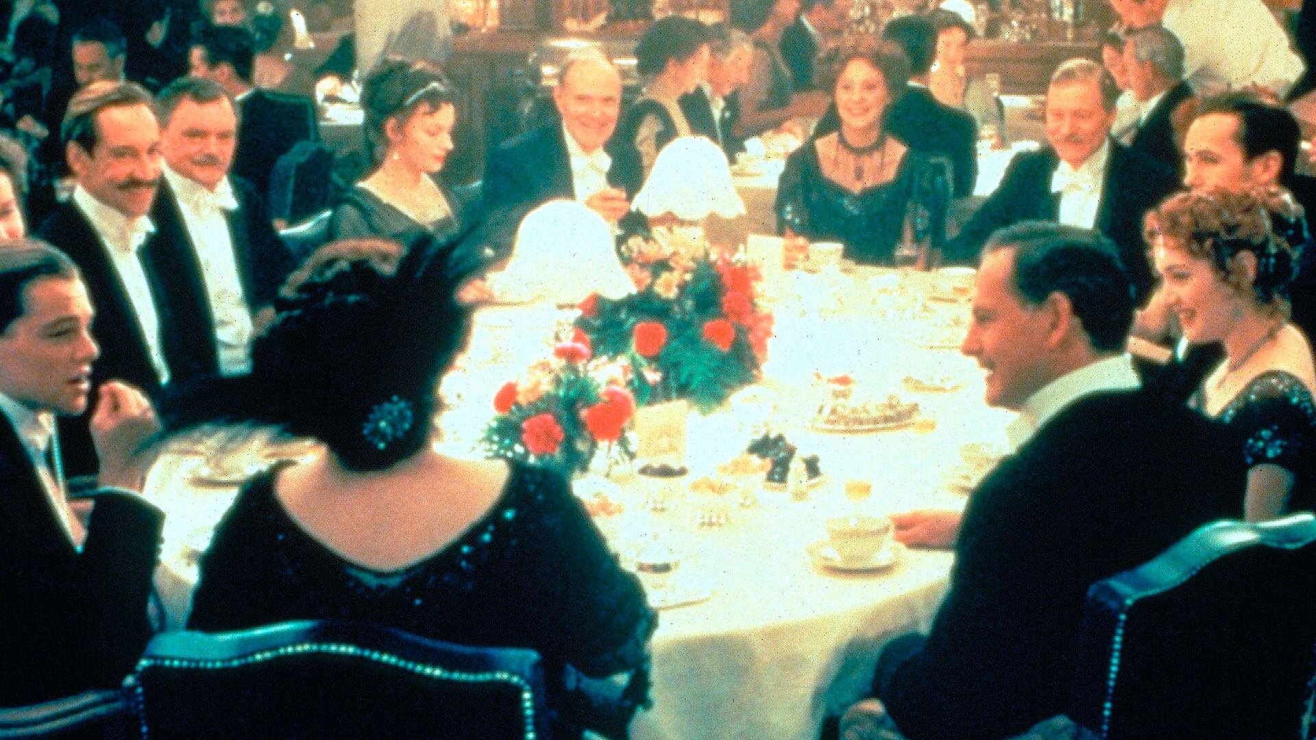 La cena de gala de la que participa Jack por invitación de la familia de Rose