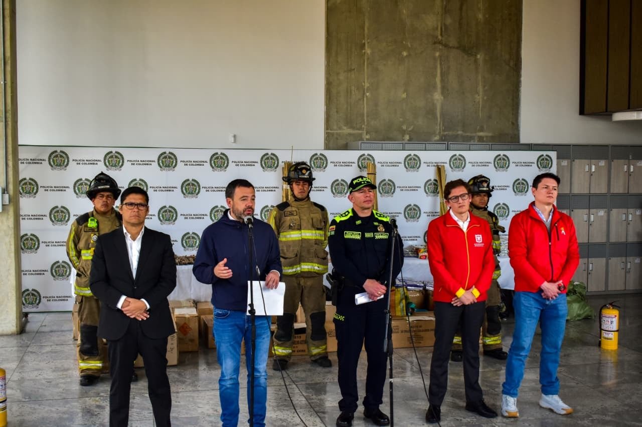 Las autoridades de Bogotá incautan cerca de una tonelada de pólvora ilegal en los primeros días de diciembre - crédito Policía Bogotá