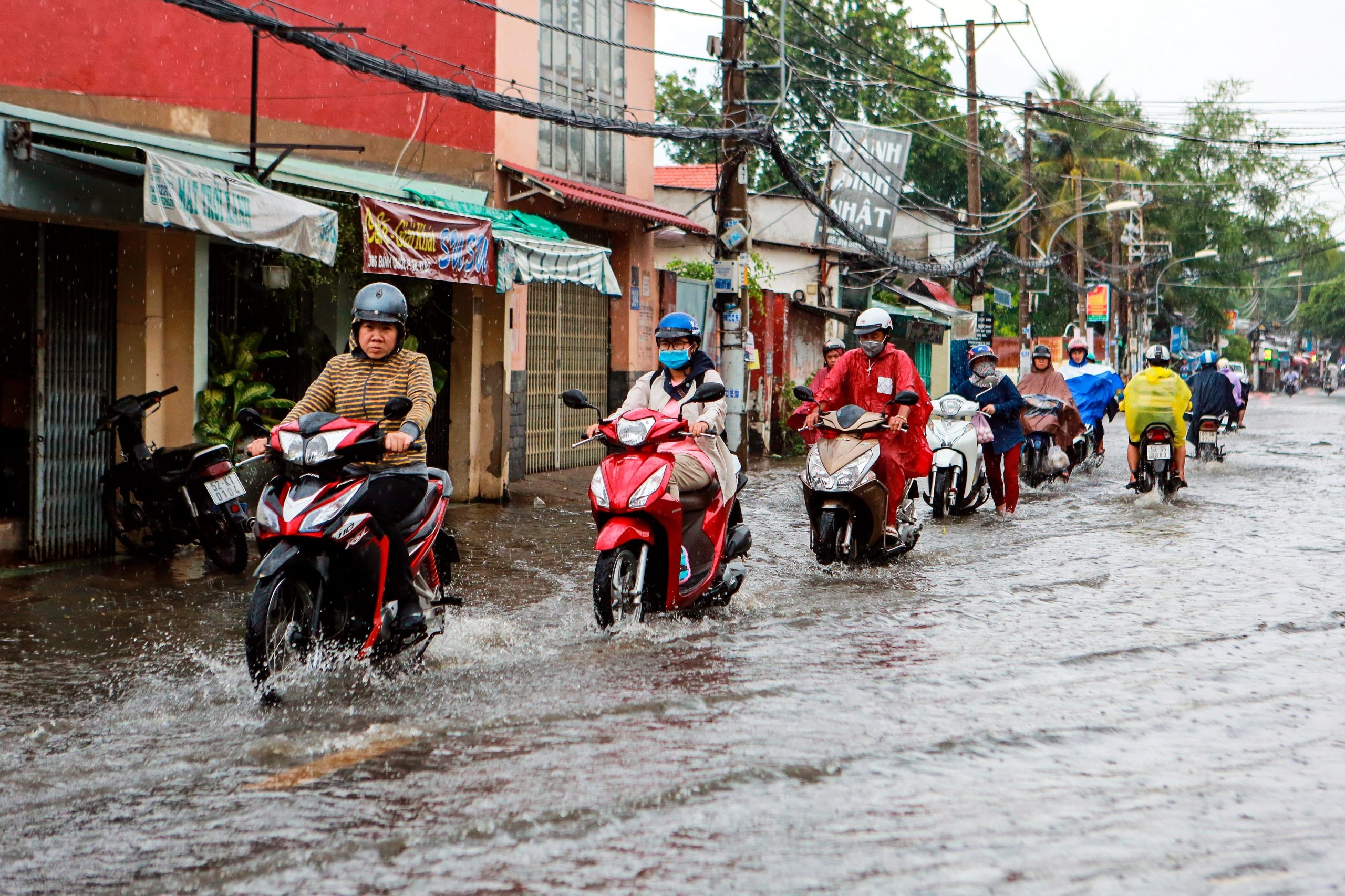La ciudad de Yakarta enfrenta un hundimiento acelerado por la extracción excesiva de aguas subterráneas, la urbanización desordenada y la falta de acceso a agua potable ( EFE/EPA/GIANG PHAM)
