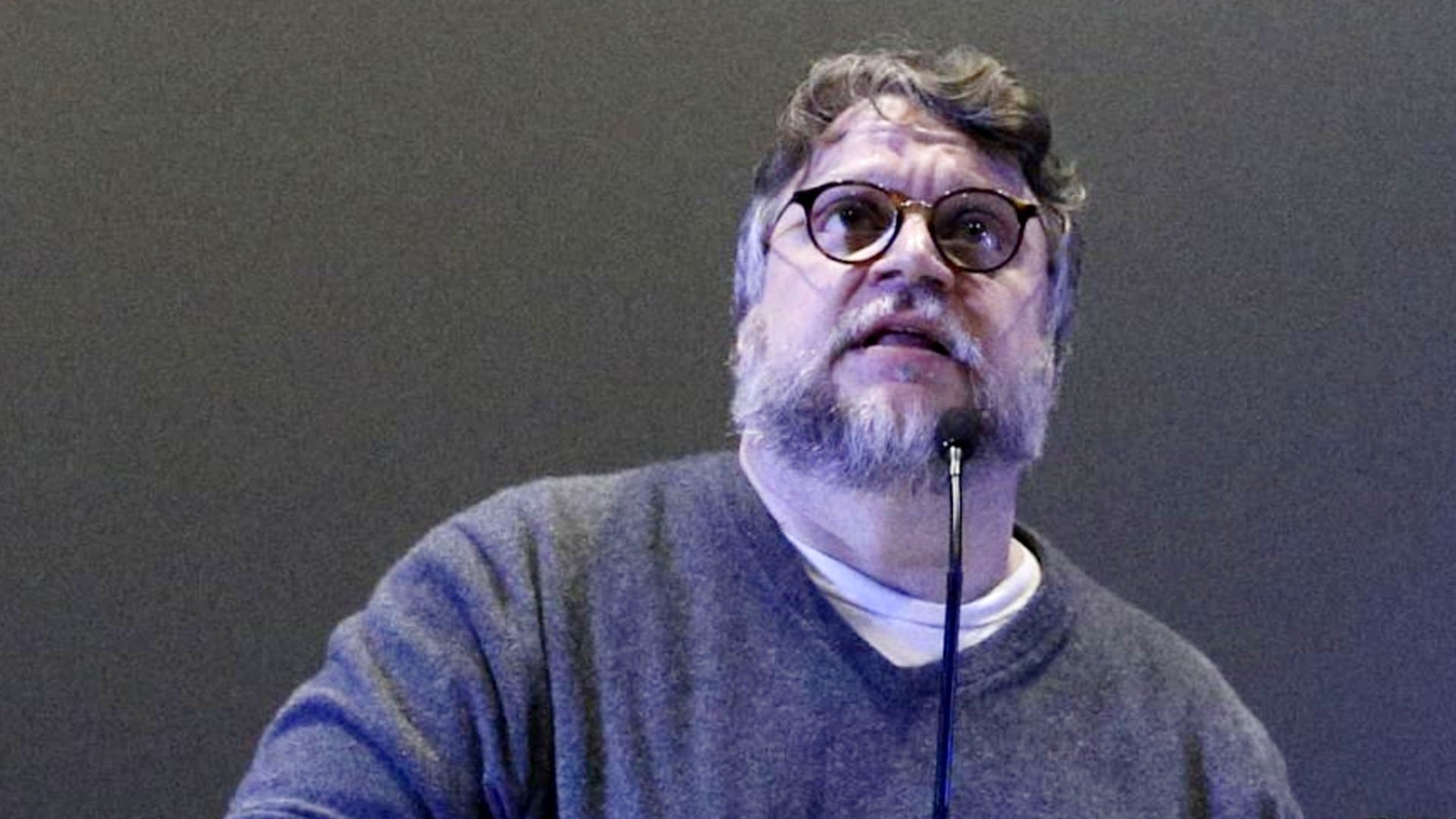 Del Toro participará en una sesión de preguntas y respuestas con el público para fomentar el diálogo entre generaciones de cineastas (Infobae México)