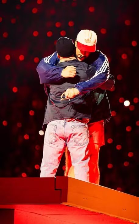 Arcángel aplaude la grandeza de Bad Bunny y el respeto mutuo en el escenario urbano - crédito @arcangel/IG