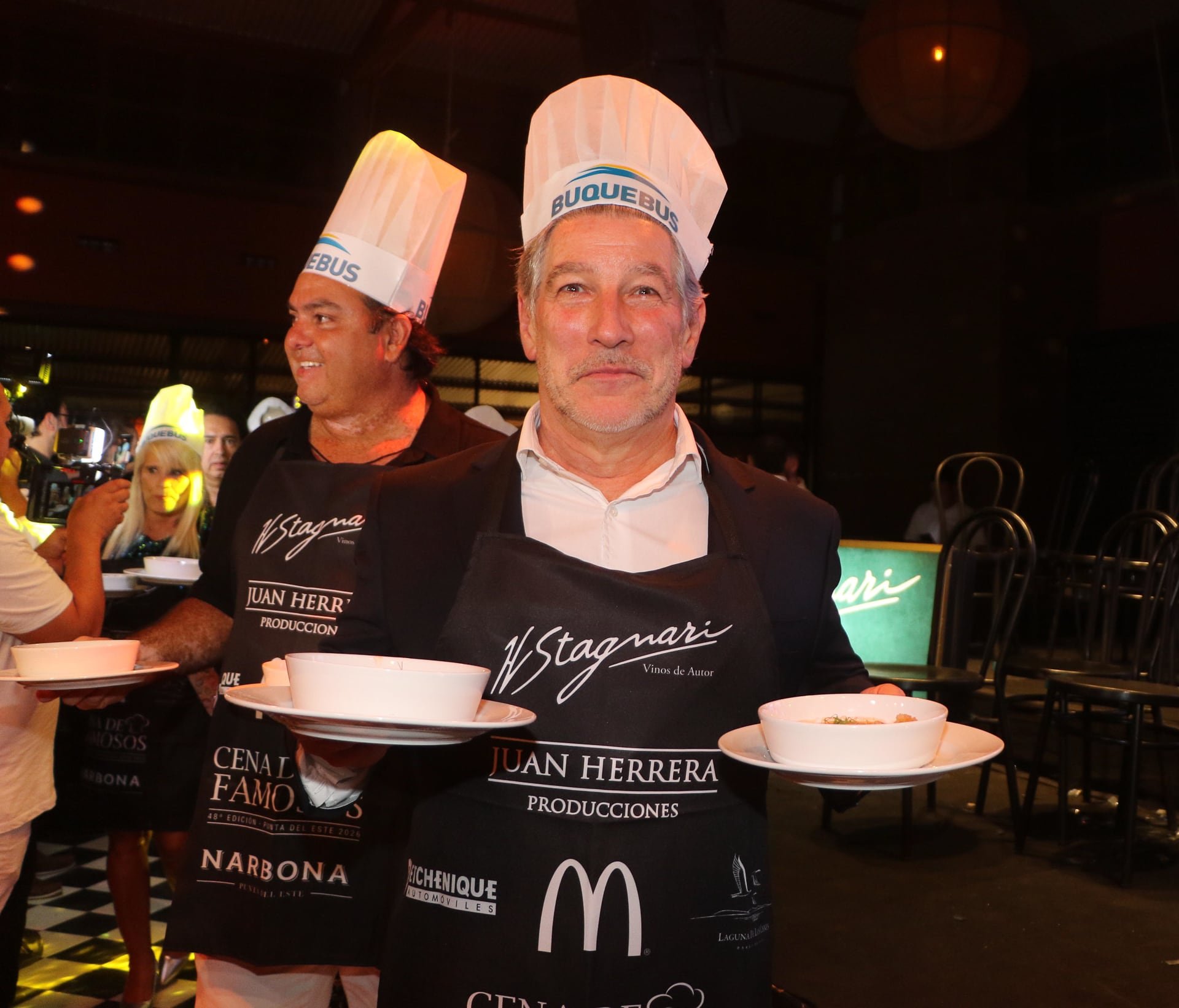 El humorista participó del evento solidario y se sumó a los tradicionales momentos de distensión de la cena