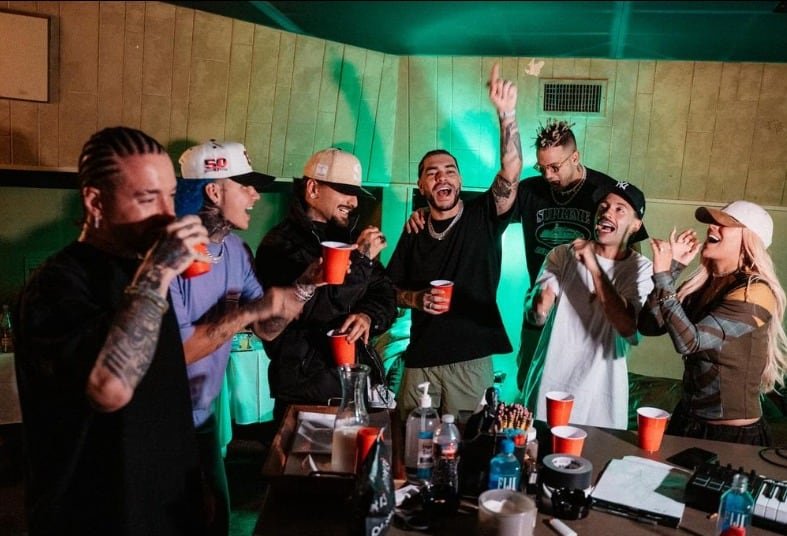 Así se vivió la grabación de +57, según Blessd- crédito @jbalvin