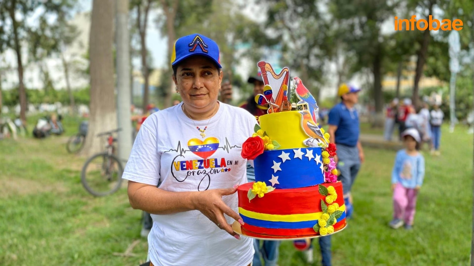 Eleisa, migrante venezolana en Lima, describe la emoción de enterarse de la caída de Nicolás Maduro y cómo cumplió su deseo de libertad para Venezuela. - Crédito: Infobae / Clara Giraldo