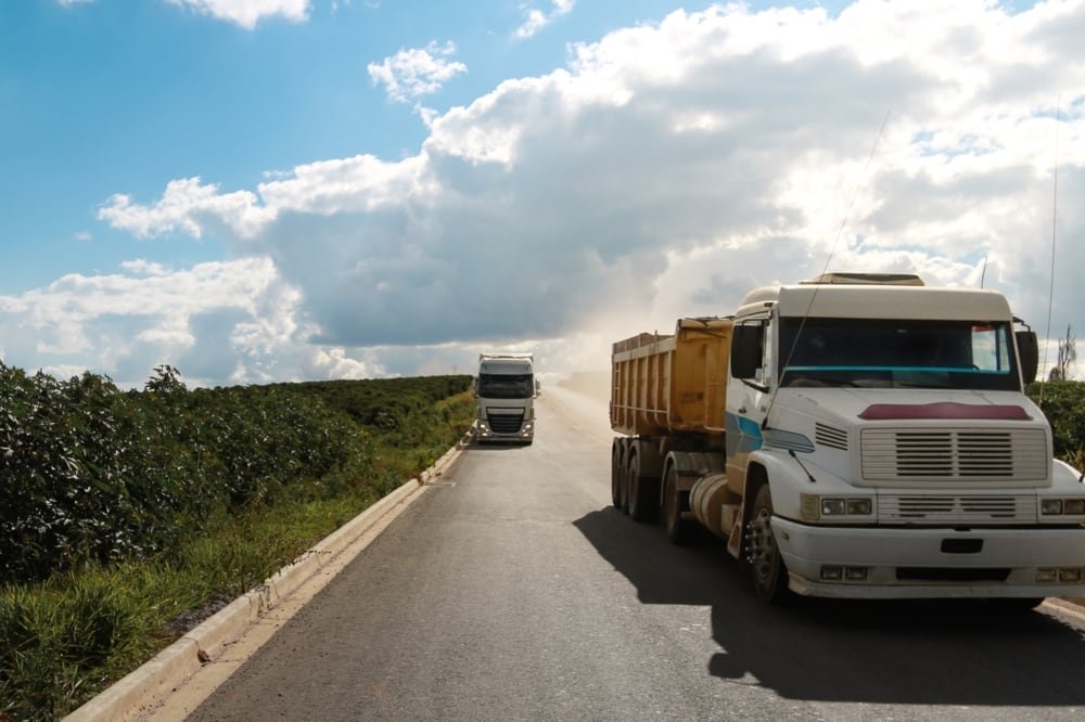 Brasil también amplía la red de Puntos de Descanso y Parada (PPD) en carreteras federales concesionadas, con foco en mejorar las condiciones de trabajo de los conductores profesionales y elevar la seguridad vial (Foto: Shutterstock)