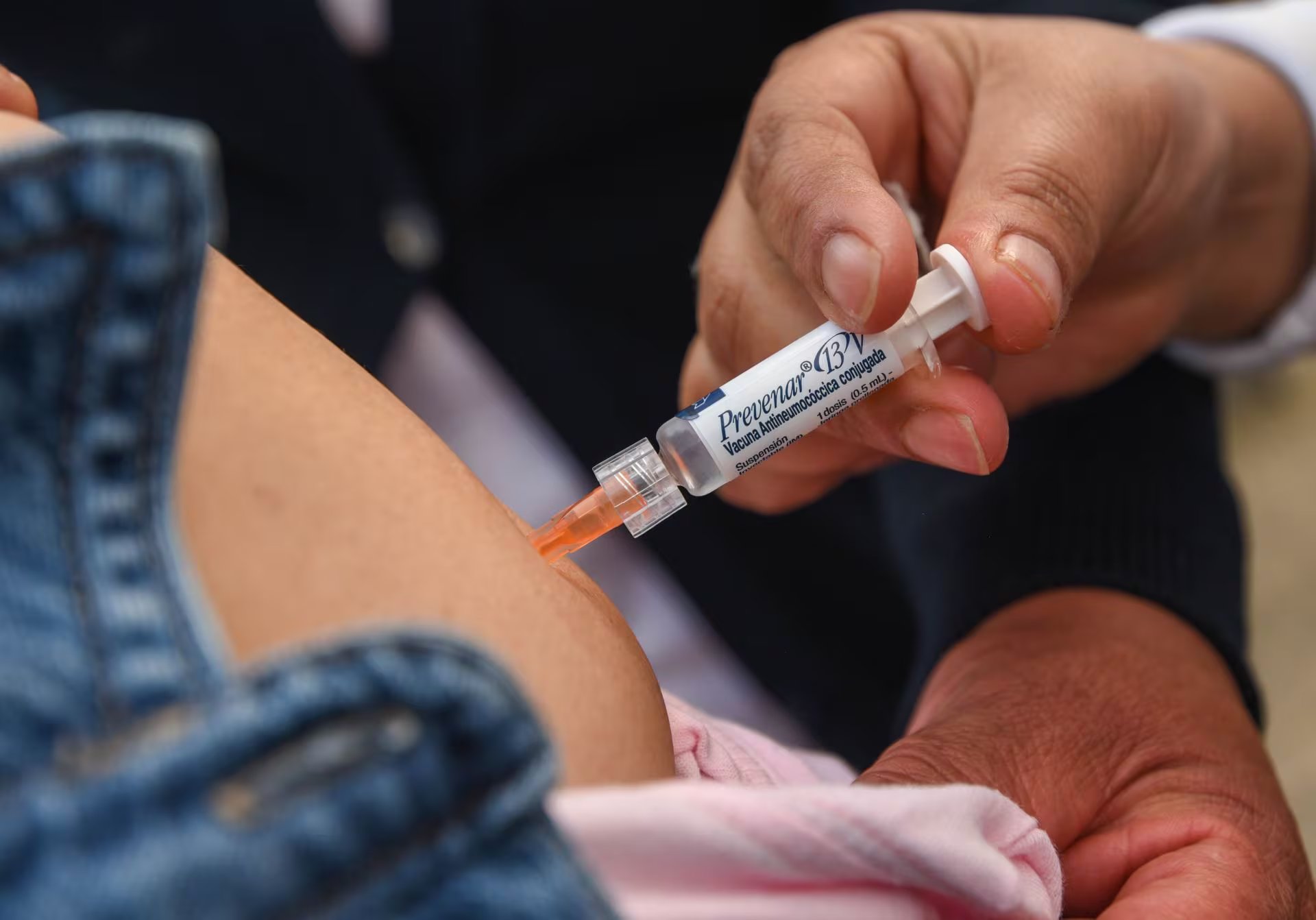 Vacunación contra sarampión. (FOTO: CRISANTA ESPINOSA AGUILAR/CUARTOSCURO.COM)