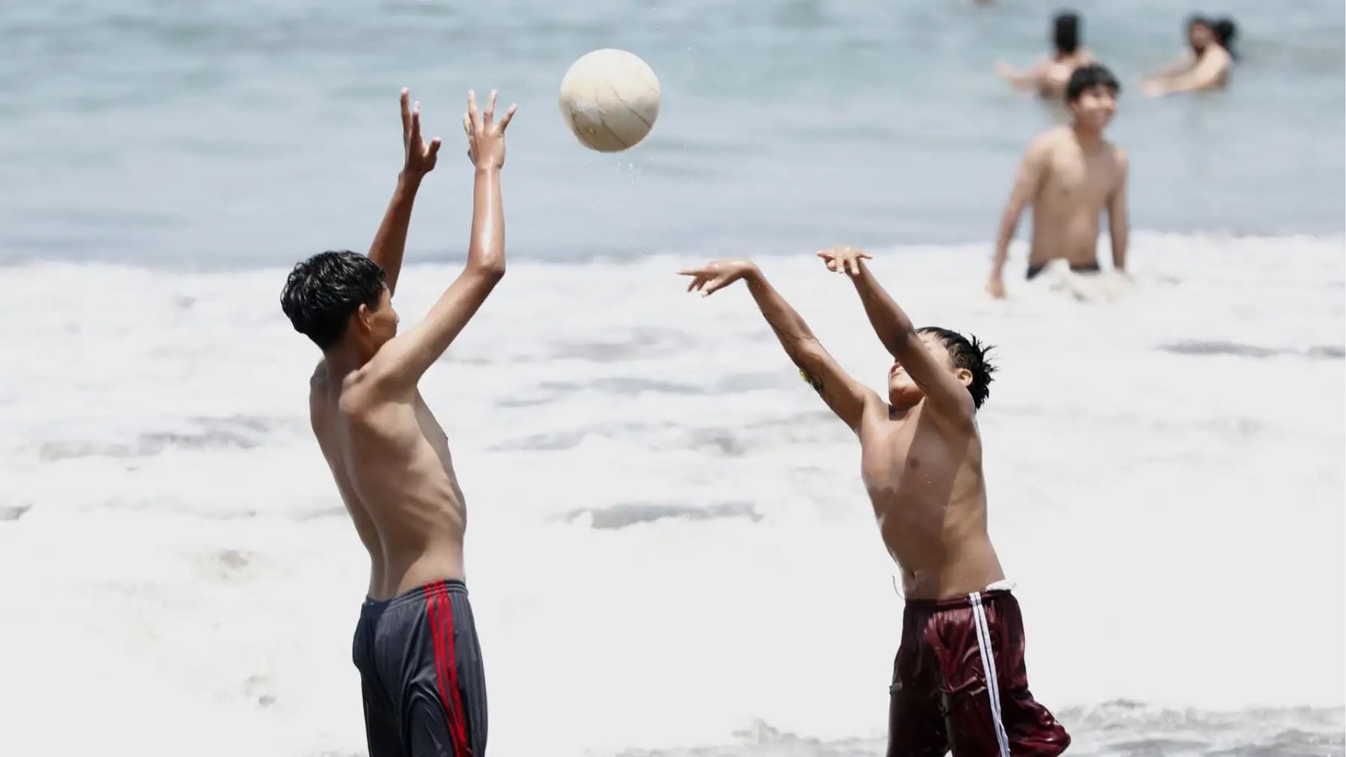 Verano y cáncer infantil: especialistas recomiendan cuidados clave para proteger la salud de los niños. (Foto: Agencia Andina)