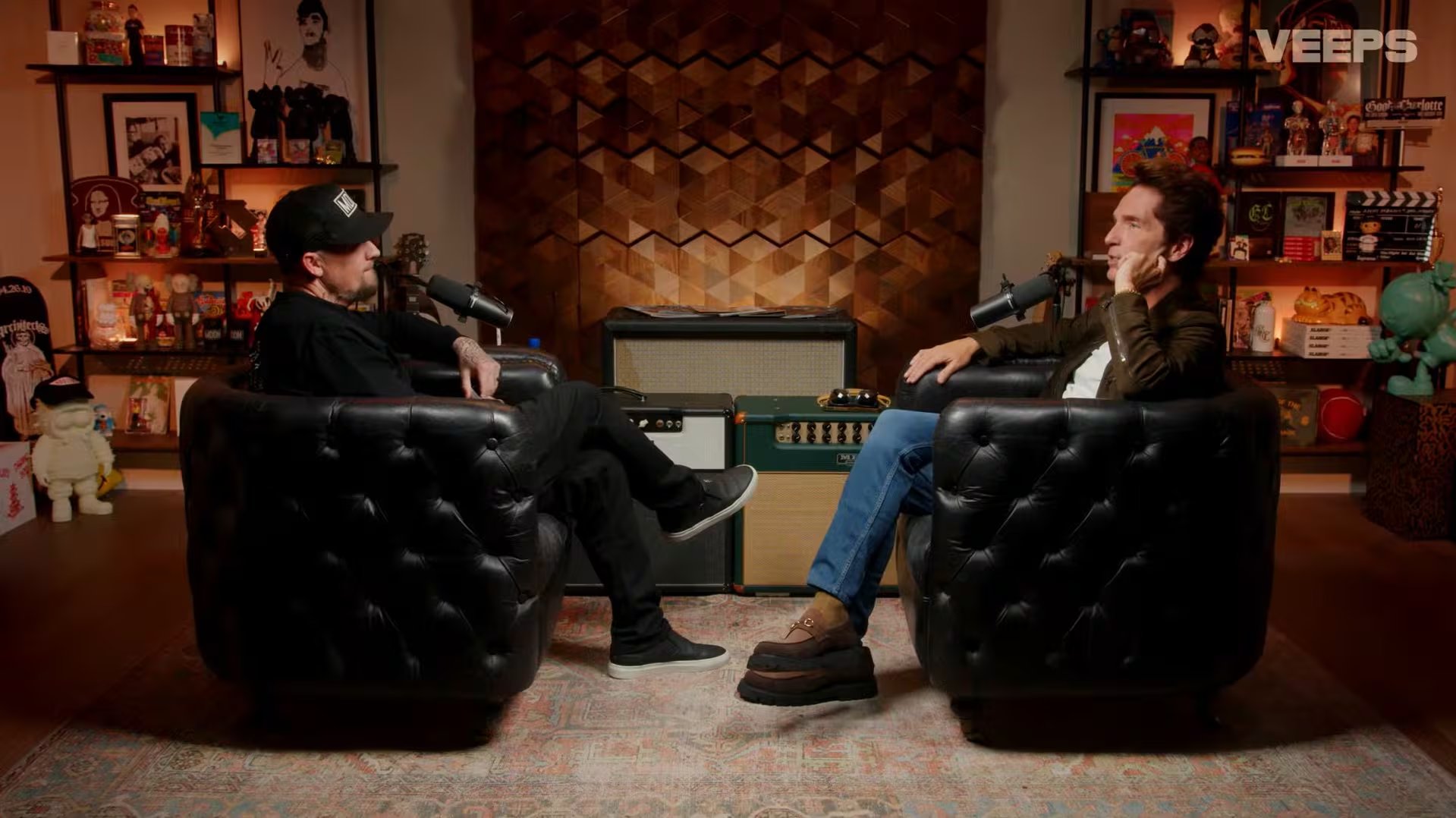 Richard Marx encontró un nuevo propósito en la producción y composición para otros artistas como NSYNC, Michael Bolton y Keith Urban tras su etapa como estrella (YouTube: Artist Friendly w/ Joel Madden)