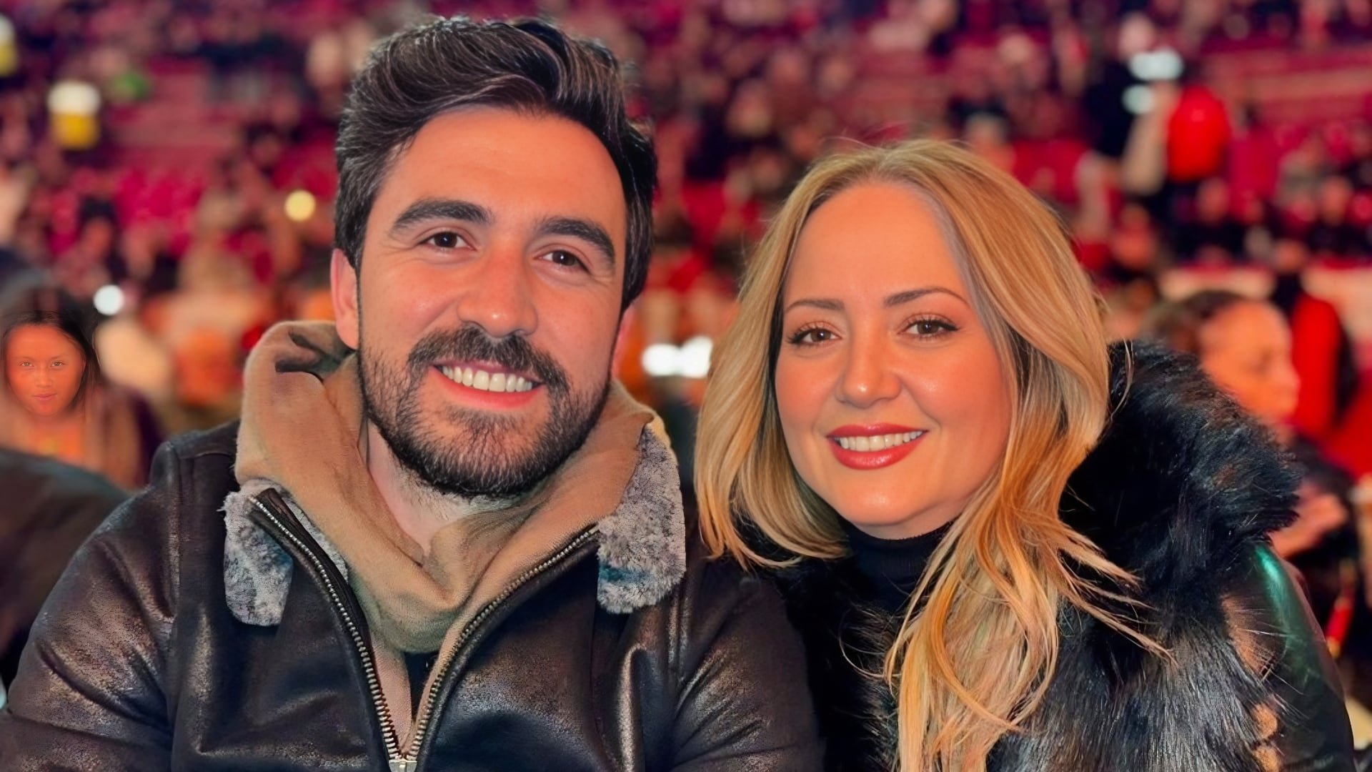 Andrea Legarreta confirmó su romance con Luis Carlos Origel tras semanas envuelta en rumores. (@RCulturaPop / X)