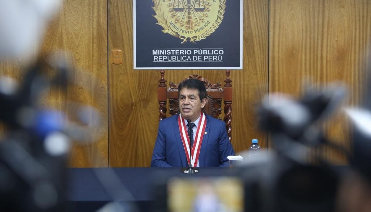 Fiscal de la Nación, Tomás Galvez, defiende la desactivación de equipos especiales y niega venganza