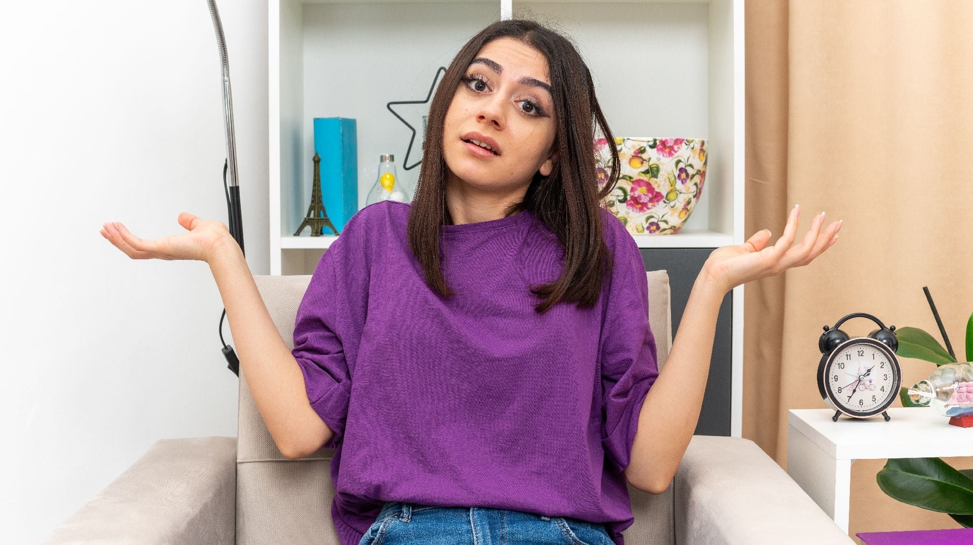 Sin actos masivos ni campañas ruidosas, el Día Mundial del Introvertido se expandió de forma gradual a través de reflexiones compartidas y experiencias personales. (Freepik)