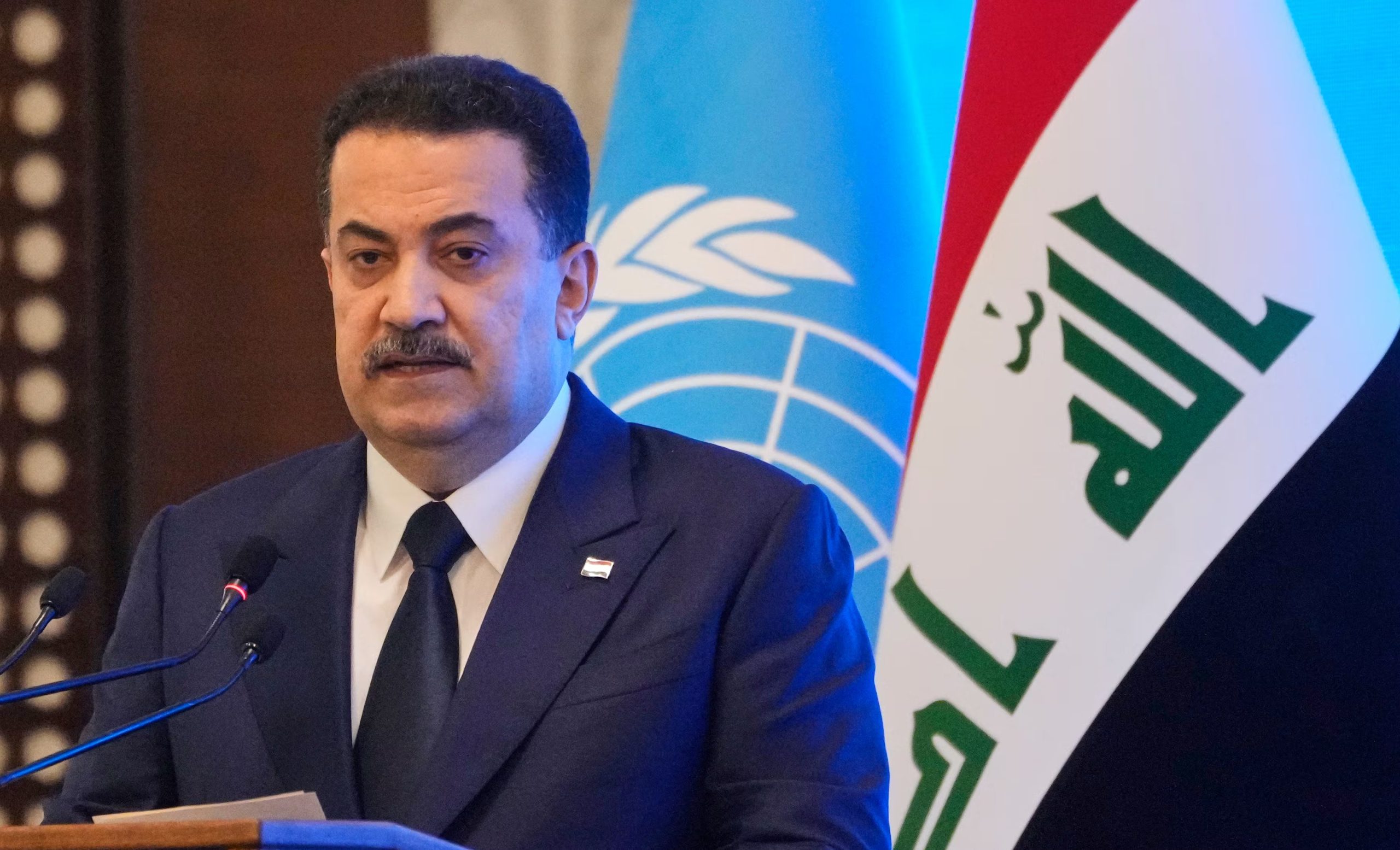 Mohammed Shia al-Sudani durante la ceremonia que marcó el cierre de la misión política de la ONU en Bagdad (AP Foto/Hadi Mizban)