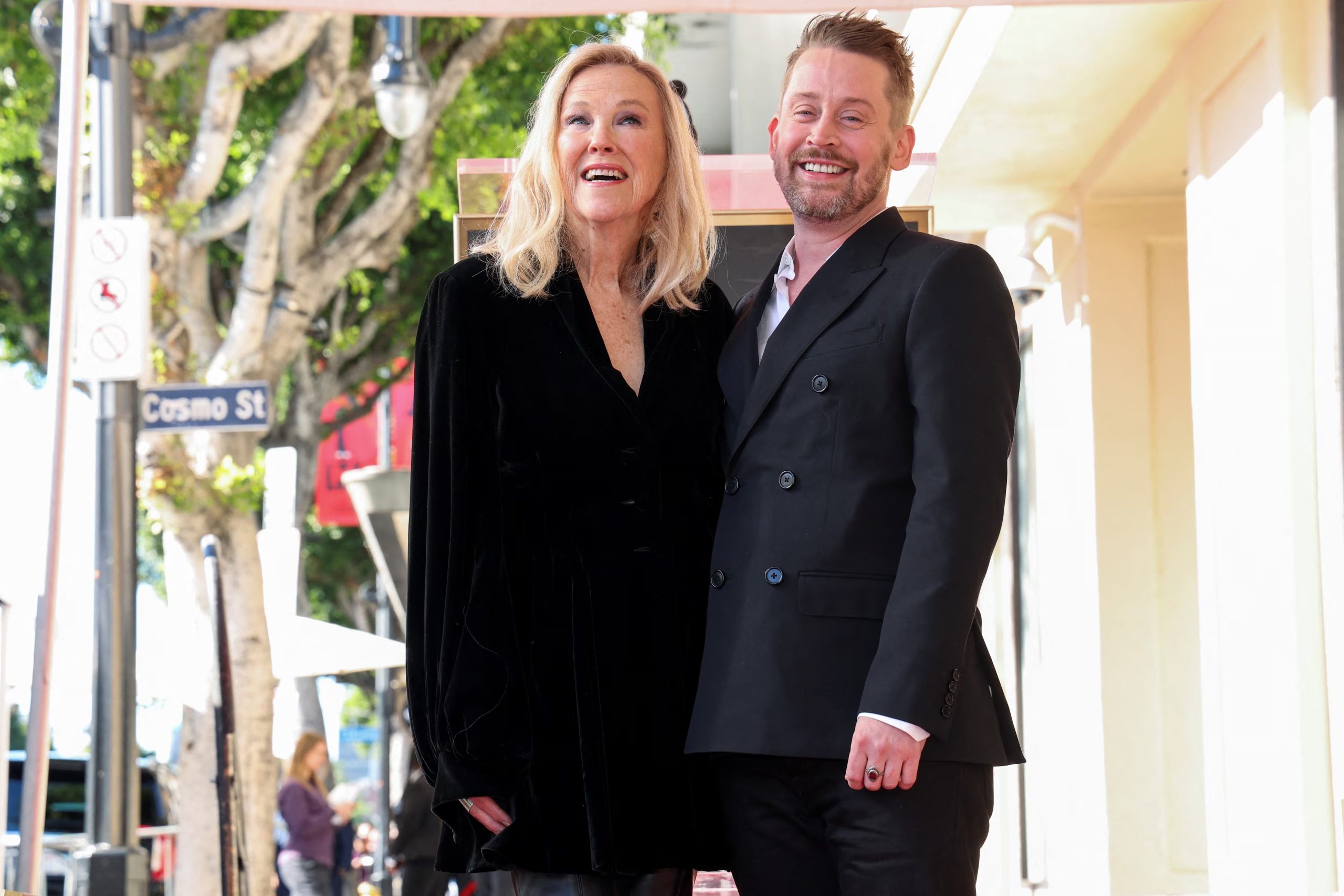 La última reunión entre Catherine O’Hara y Macaulay Culkin fue a finales de 2023, cuando Culkin recibió su estrella en el paseo de la fama de Hollywod
REUTERS/Mario Anzuoni