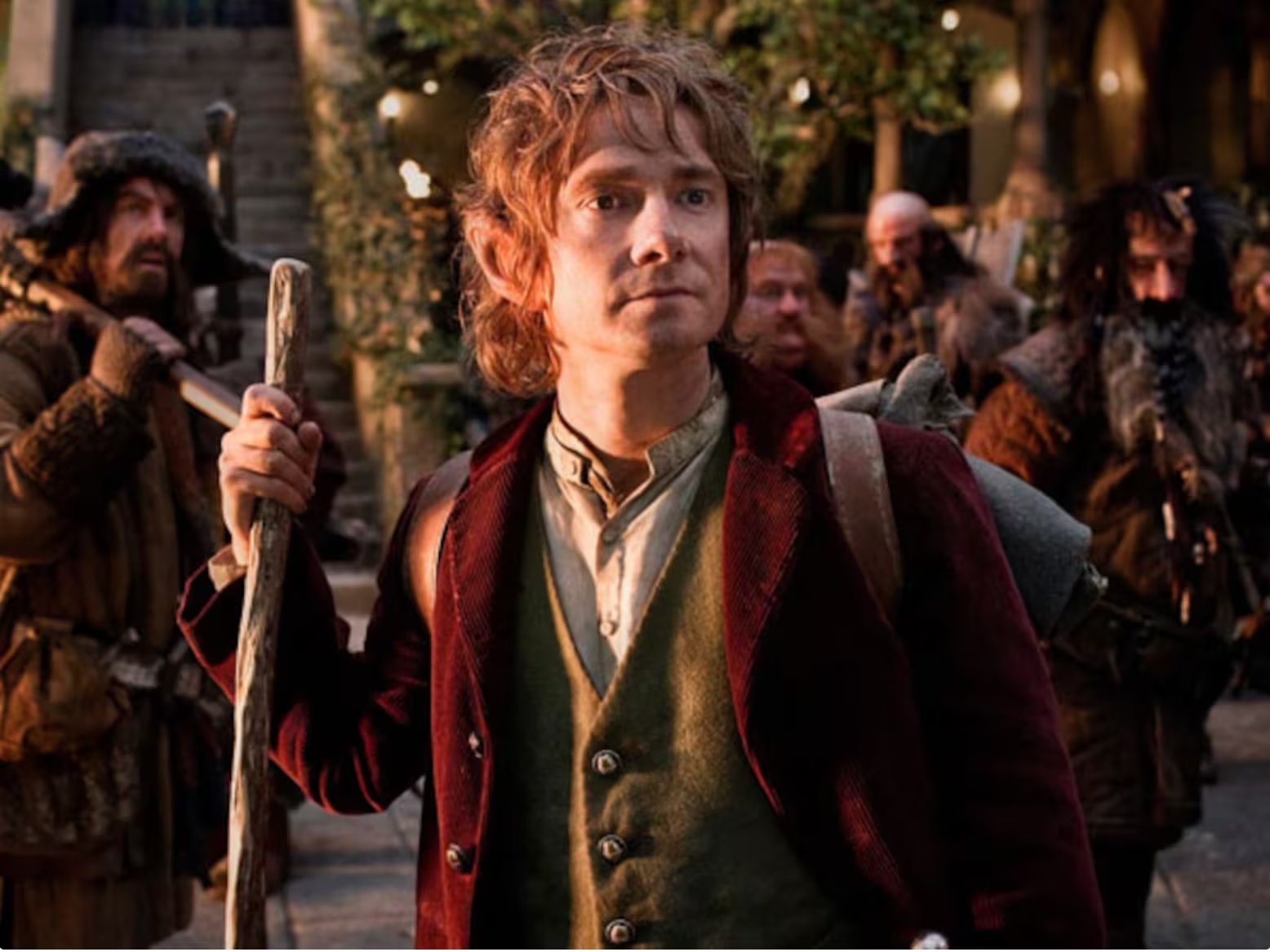 El actor británico subrayó el papel de la disciplina y el caos en la crianza real, alejándose de imágenes idealizadas