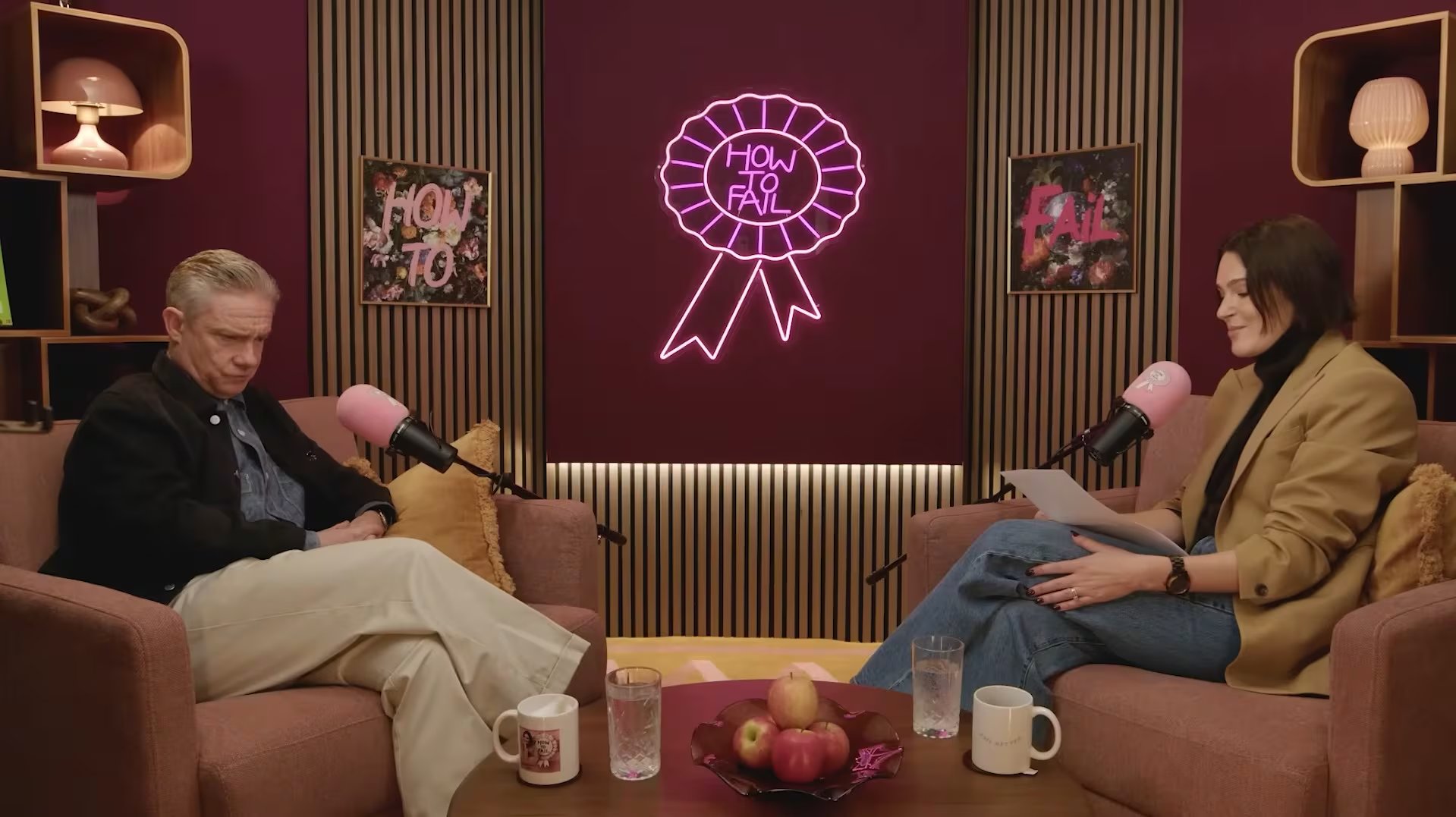 Martin Freeman compartió en el pódcast su vivencia de la exposición pública y la necesidad de mantener su privacidad (YouTube: How To Fail with Elizabeth Day)