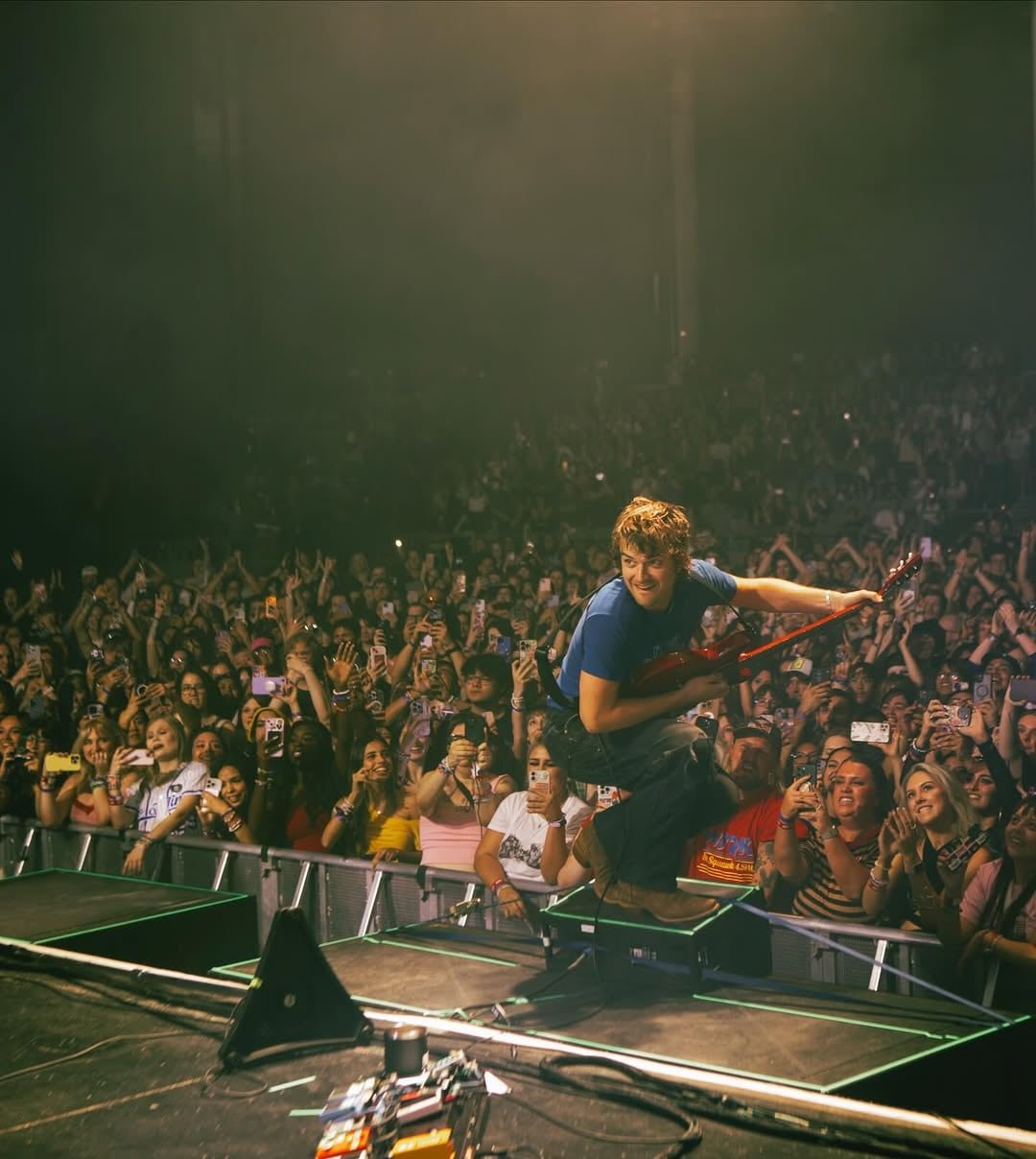 Además de la actuación, Joe Keery logró captar a sus fans con su trayectoria musical (Instagram)