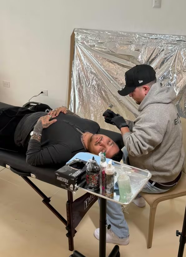 (IG: @tattoosbyjavier13)