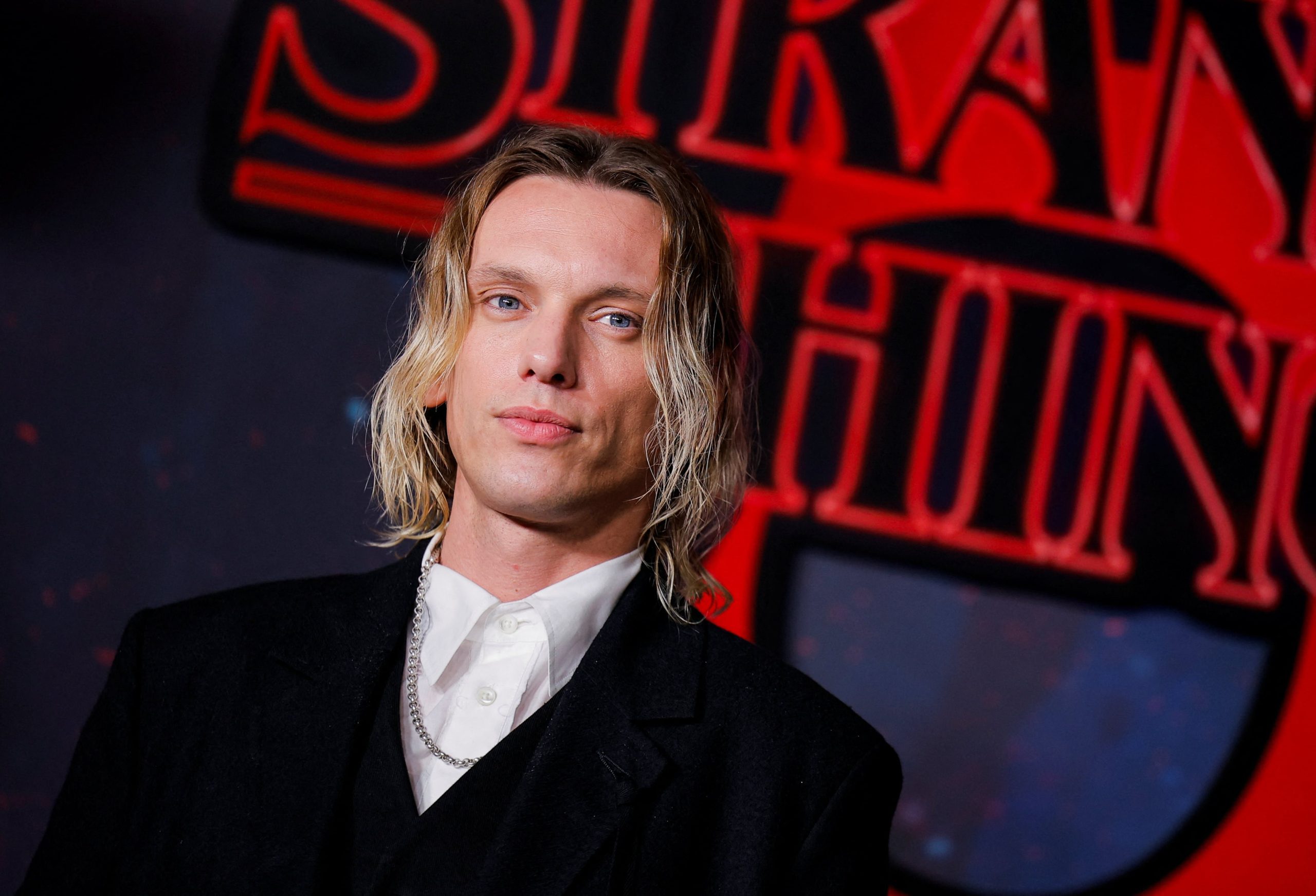 Jamie Campbell Bower defendió el desenlace en la quinta temporada y destacó que fue el cierre que la serie merecía según su visión (REUTERS/Mike Blake)