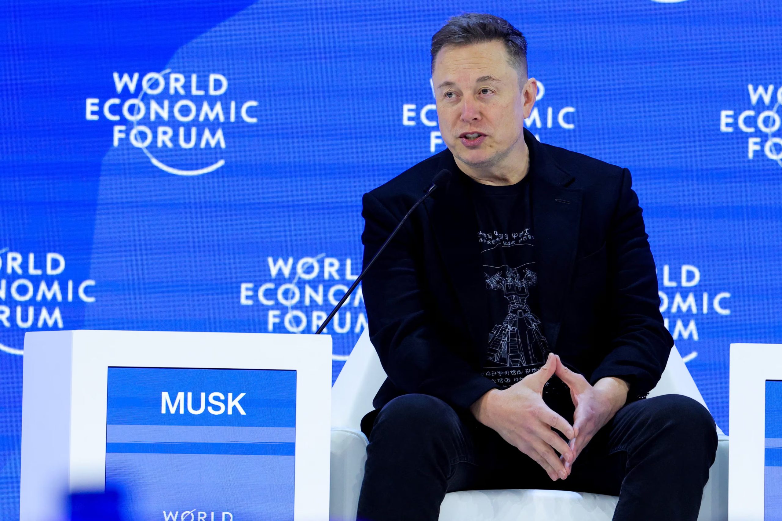 Elon Musk brindó novedades sobre Tesla durante su participación en el Foro de Davos. (Reuters)