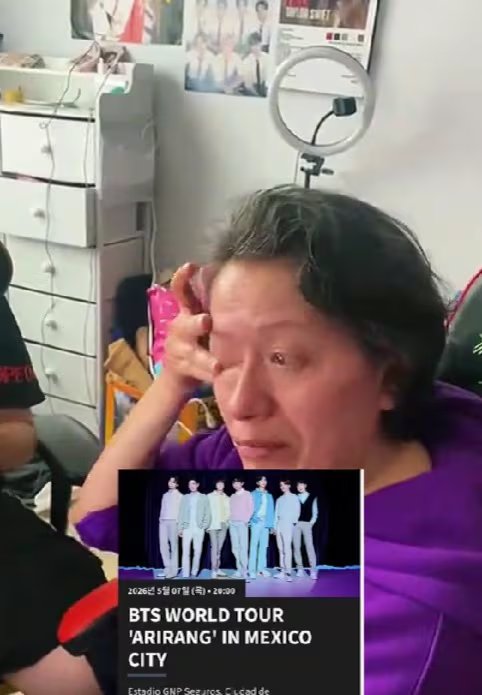 El momento fue compartido miles de veces por fans en redes sociales.