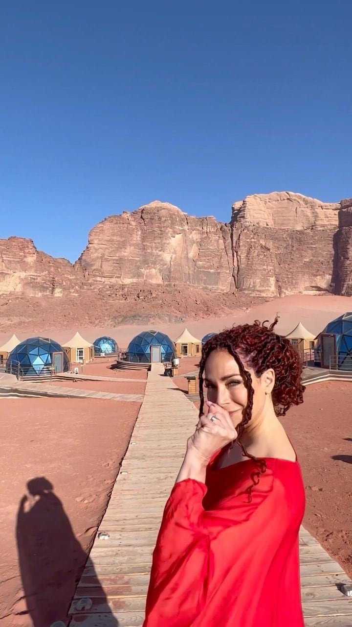 En 2008, su entonces esposa, Carmen Dominicci, lo acusó públicamente de violencia doméstica, versión negada por Del Rincón. (@carmendominiccitrotamundos, Instagram)