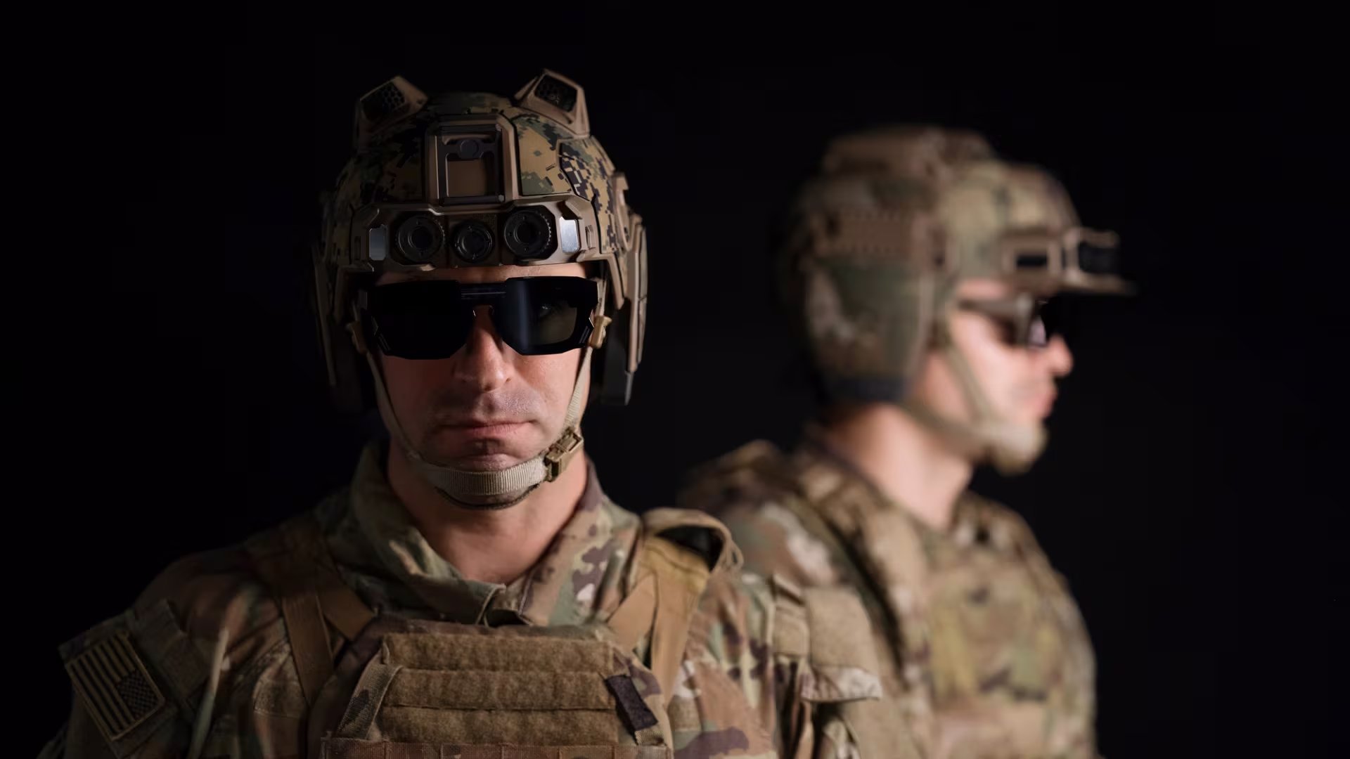 La velocidad apabullante de la IA contrasta con la lentitud de los gobiernos (Fotos: archivo DEF y Fernando Calzada)