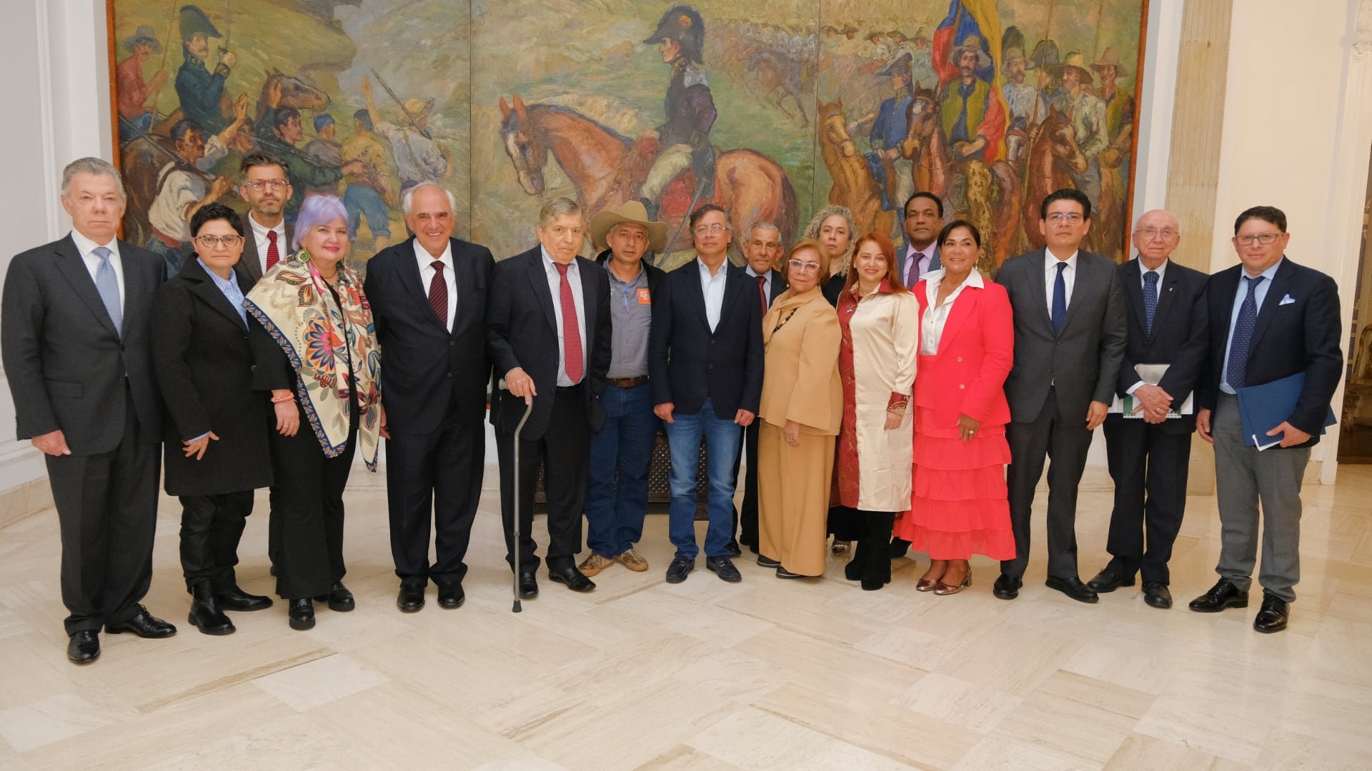 El presidente Gustavo Petro convocó a la Comisión Asesora de Relaciones Exteriores en medio de la tensión con Venezuela y llegaron a importantes acuerdos - crédito Ovidio González/Presidencia