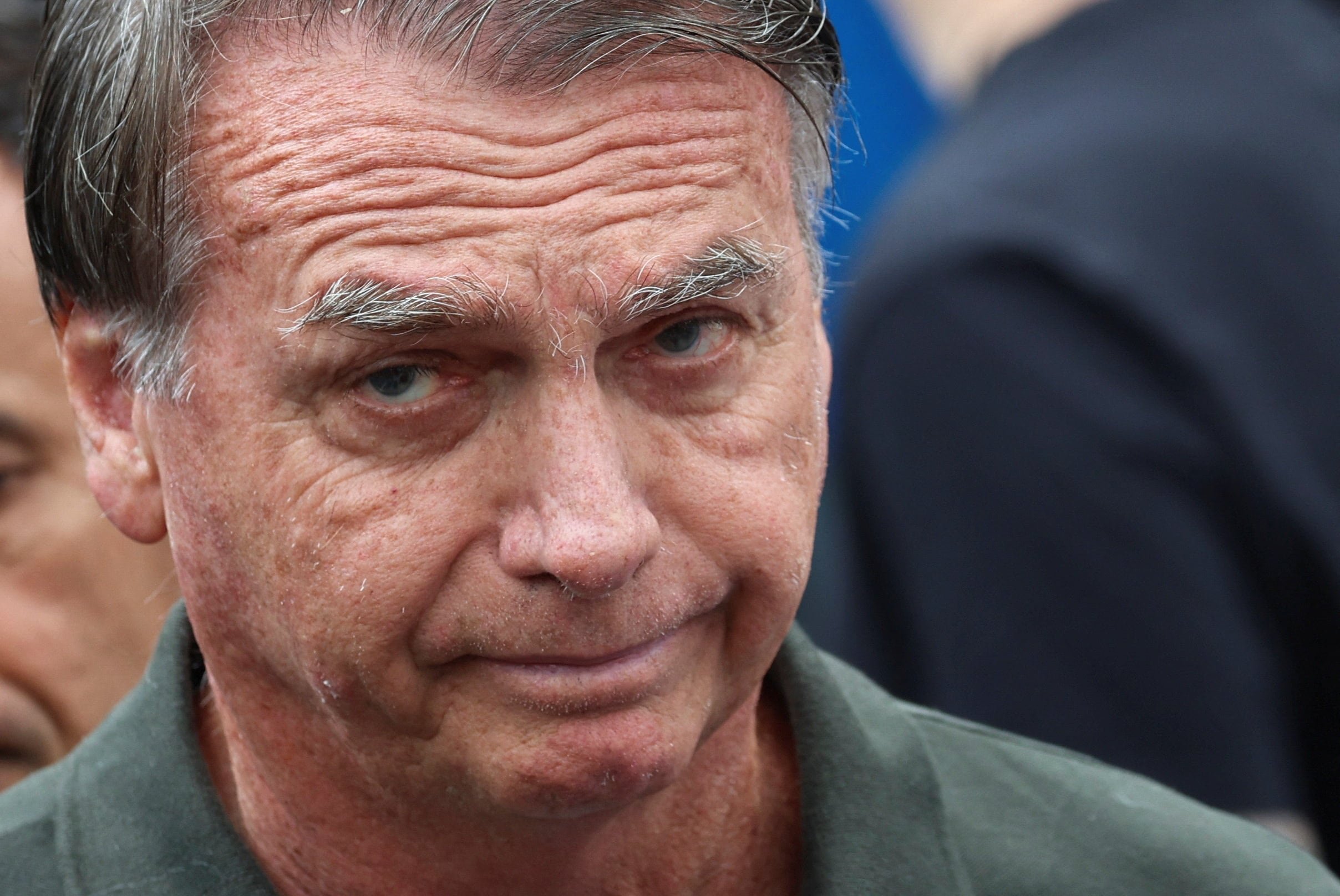 Jair Bolsonaro cumple una condena de 27 años y tres meses por conspiración (Reuters)