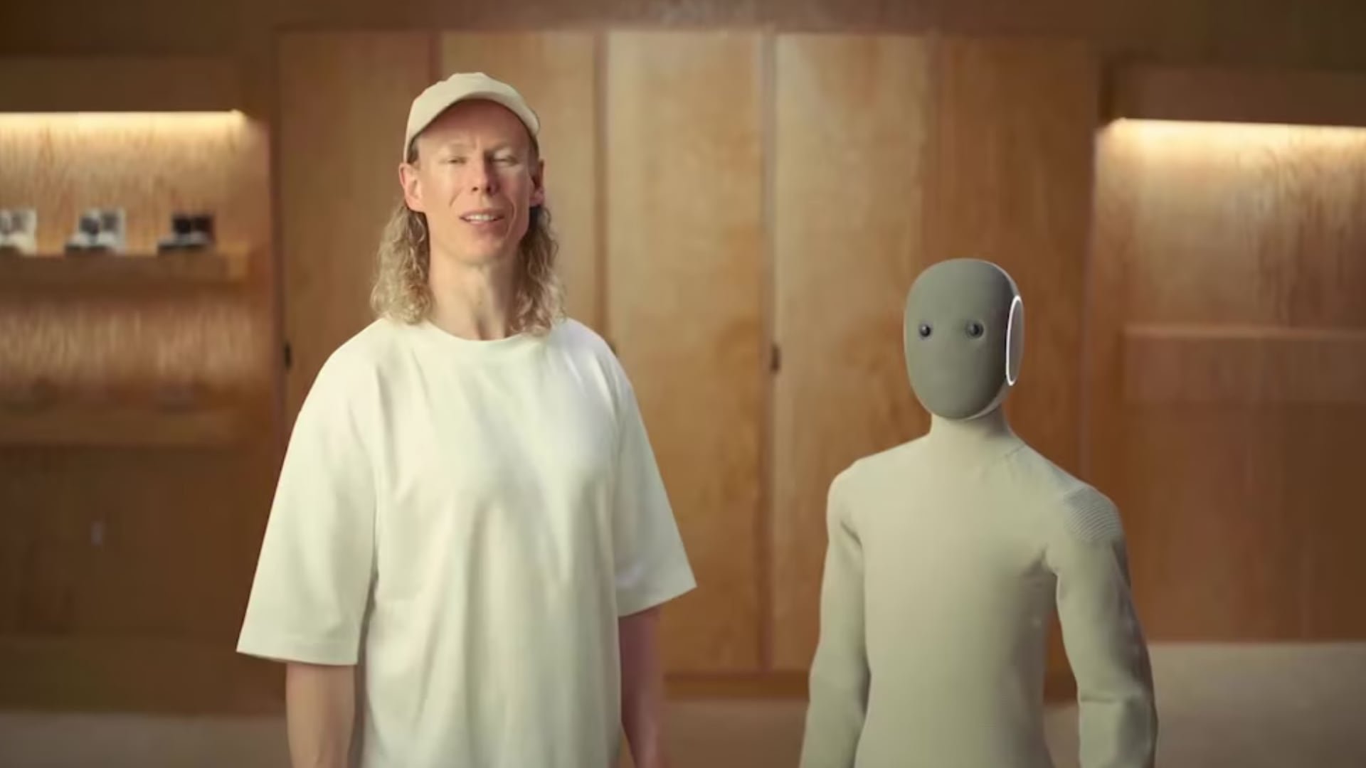 El sistema 'Tendon Drive' de NEO garantiza movimientos suaves y seguros, evitando sensaciones intimidantes en el espacio doméstico. (Foto: 1X)