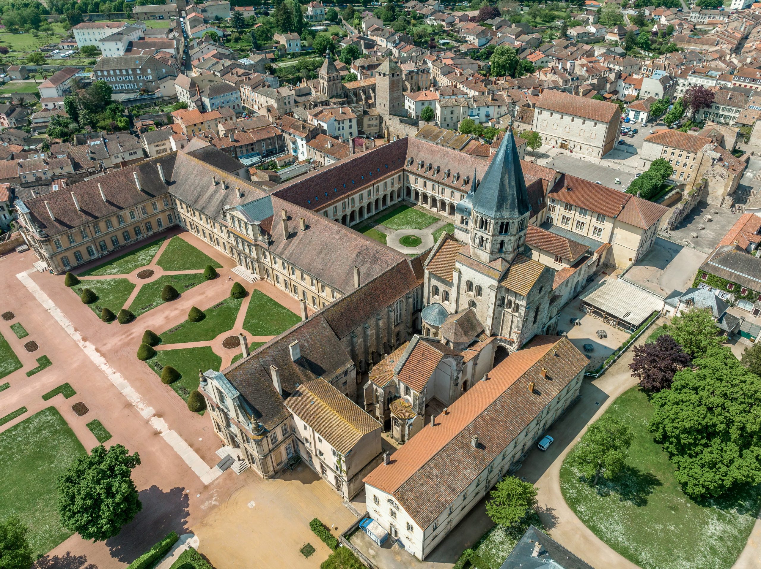 Cluny, en Francia (Adobe Stock).