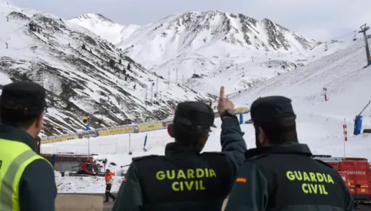 El 112 Galicia ha atendido 16 derrumbes. (Guardia Civil/X)
