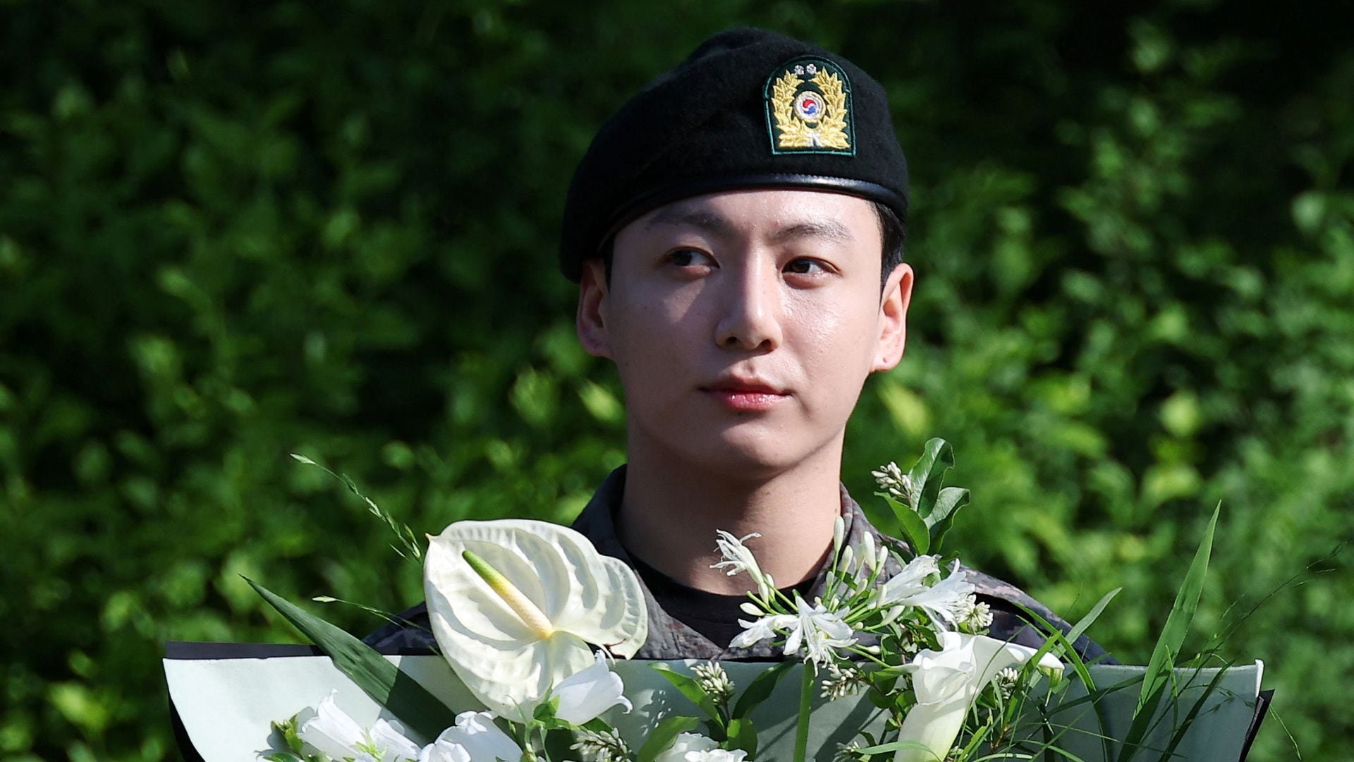 La policía de Yongsan intervino después de que la mujer arrojara correspondencia y visitara reiteradamente la residencia del idol surcoreano (REUTERS/Kim Hong-Ji)