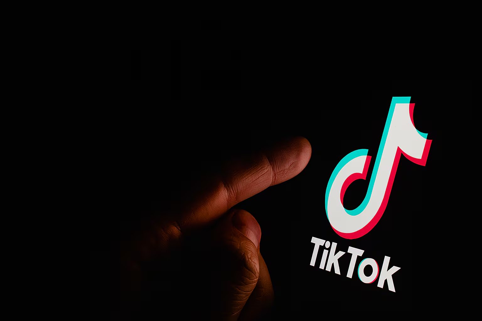 La nueva filial estadounidense de TikTok estará encabezada por Oracle, que gestionará los datos y la seguridad del algoritmo, marcando un cambio radical en el control de la red social más popular entre los jóvenes - (Imagen Ilustrativa Infobae)