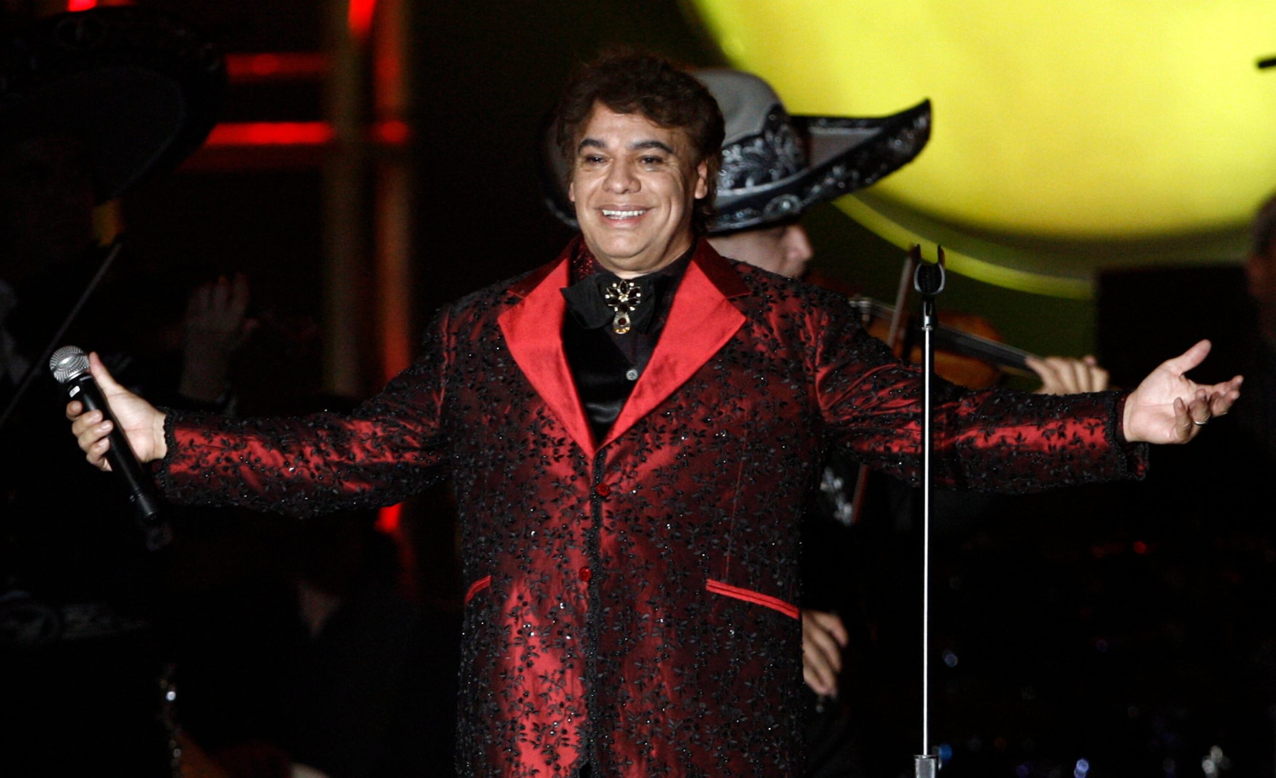 El Noa Noa es uno de los temas más bailables de Juan Gabriel (Foto AP/Matt Sayles, archivo)