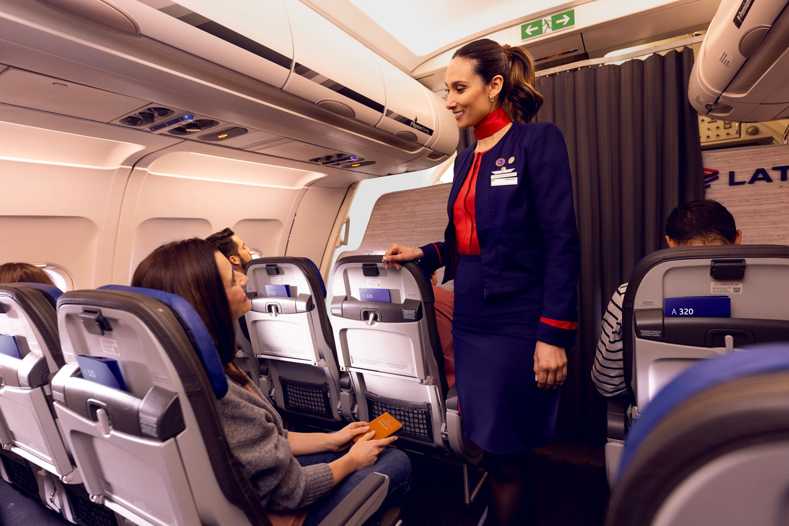 El Indecopi recalcó que las aerolíneas deben informar a los pasajeros sobre las reprogramaciones y mantener activos sus canales de atención. Foto: Latam Airlines