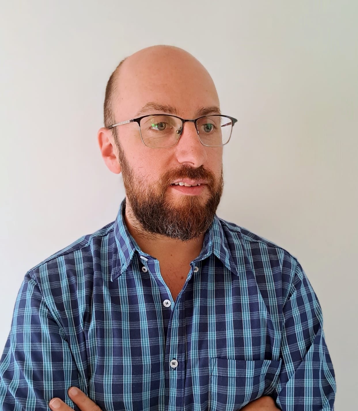 Gastón Vargas, politólogo: “La edad no determina la agenda política; lo decisivo es la matriz ideológica y el contexto de época”.