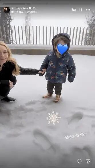 Lindsay Lohan compartió cómo su hijo disfrutaba de la nieve. (Instagram/Lindsay Lohan)