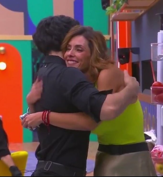 La ex participante de La Casa de los Famosos México enfrenta casi 40 grados de temperatura (La Casa de los Famosos México / ViX)