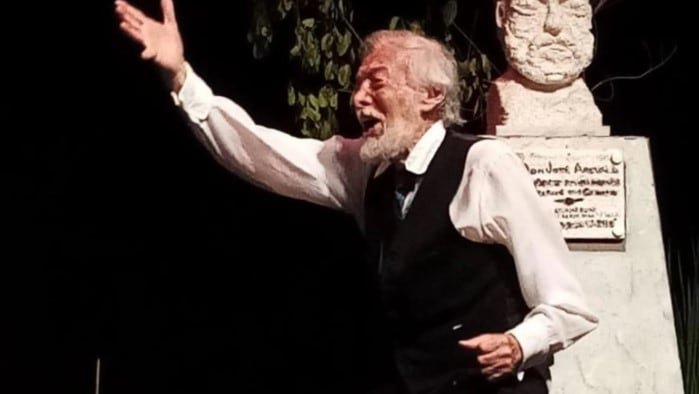 Mario Cid, nacido en Tampico en 1932, inició su carrera cinematográfica en 1957 y participó durante más de seis décadas en cine mexicano (RS)